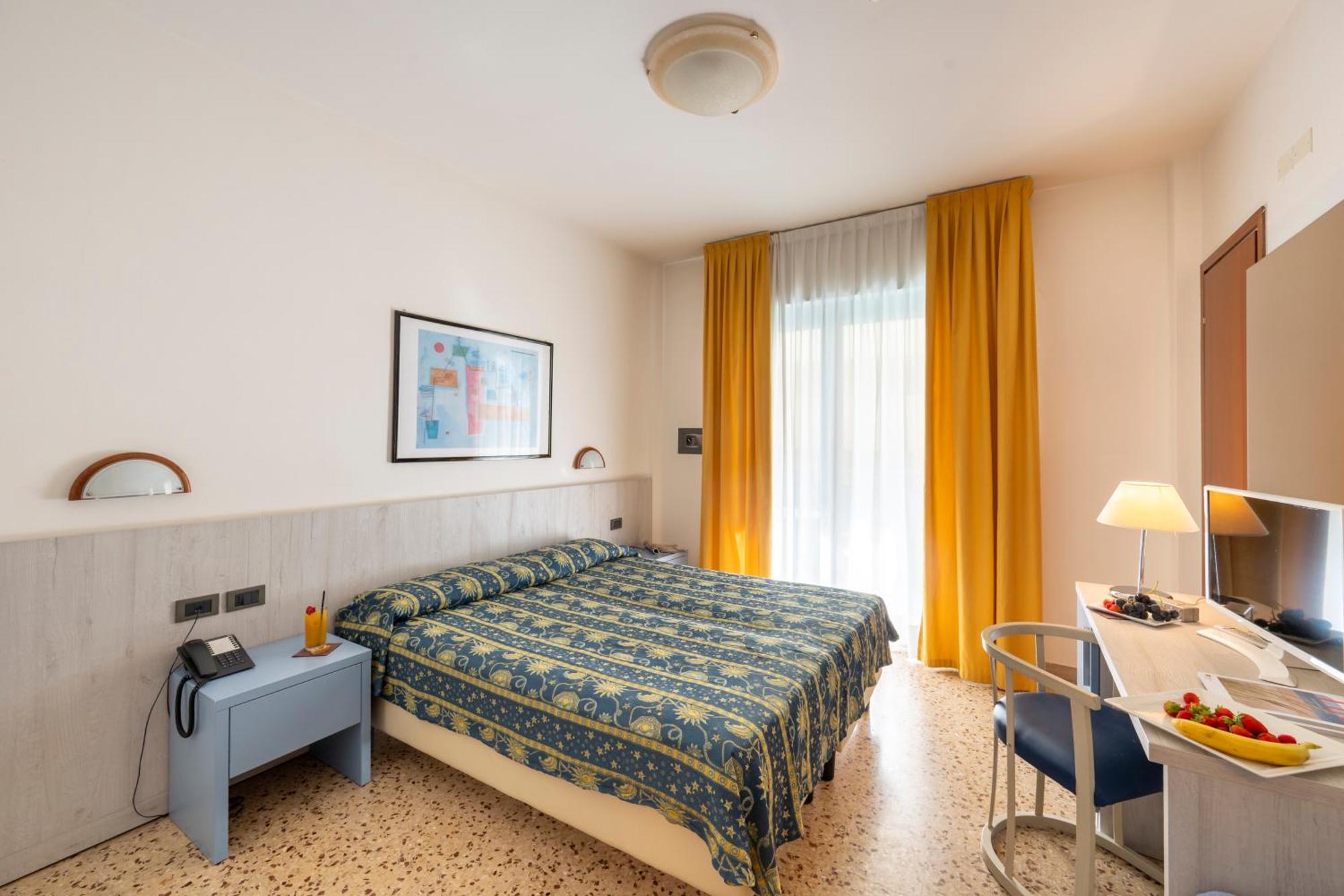 Double or Twin Room Balcony