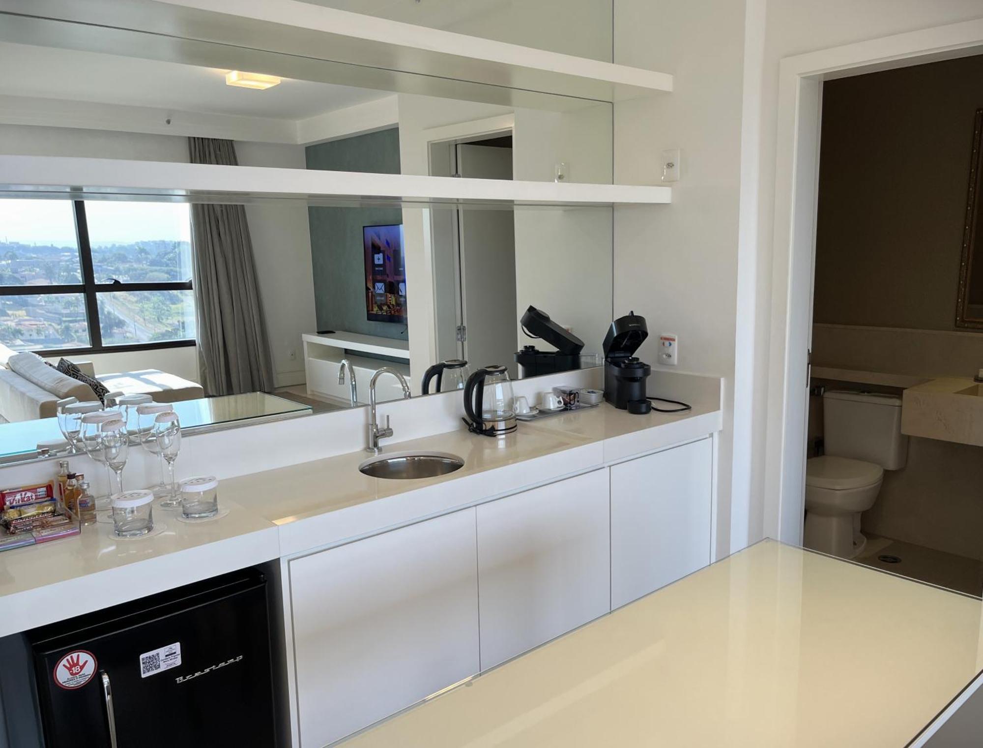 Presidential Suite,1710629678:JPEG