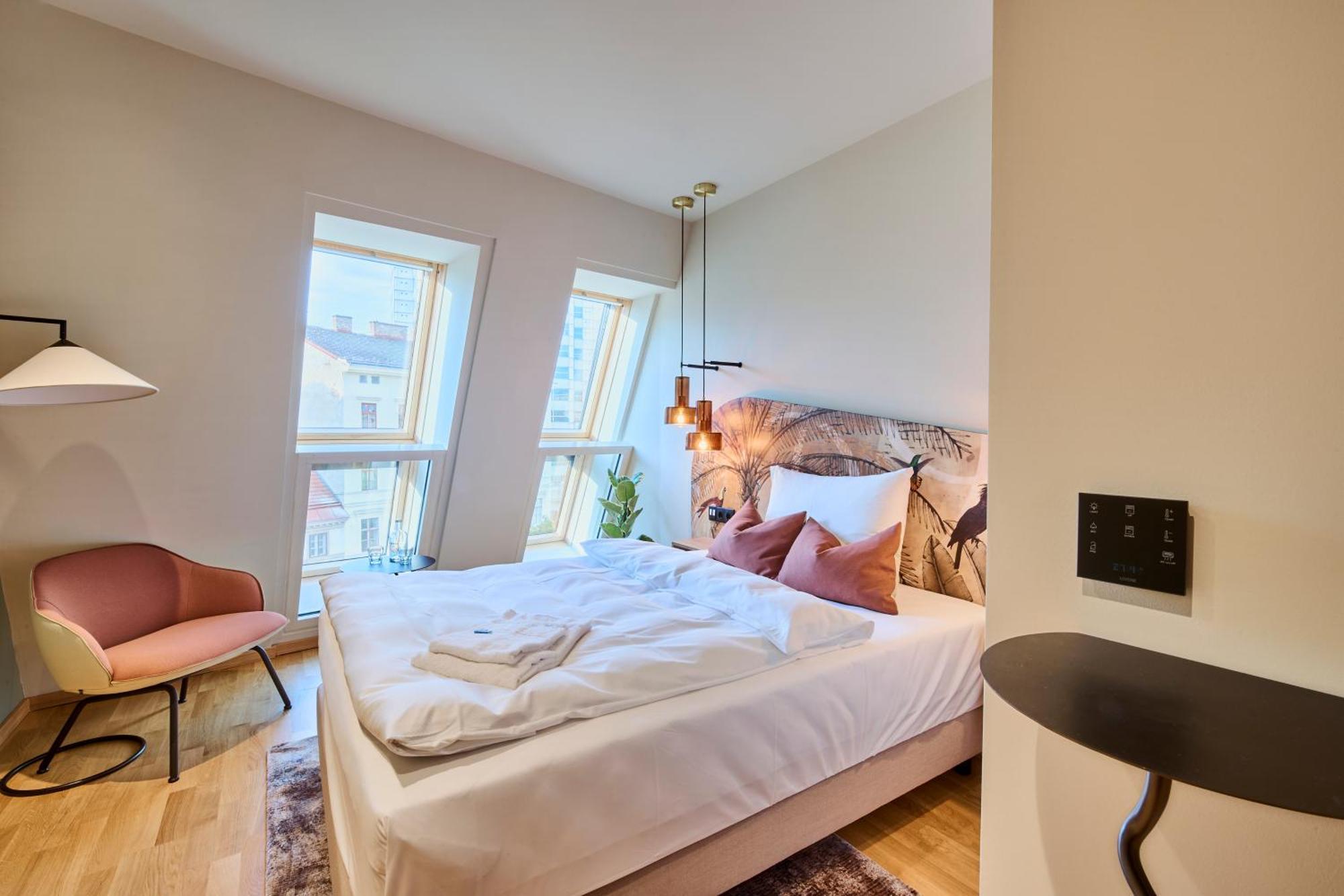 Superior Single Room,1710809889:JPEG