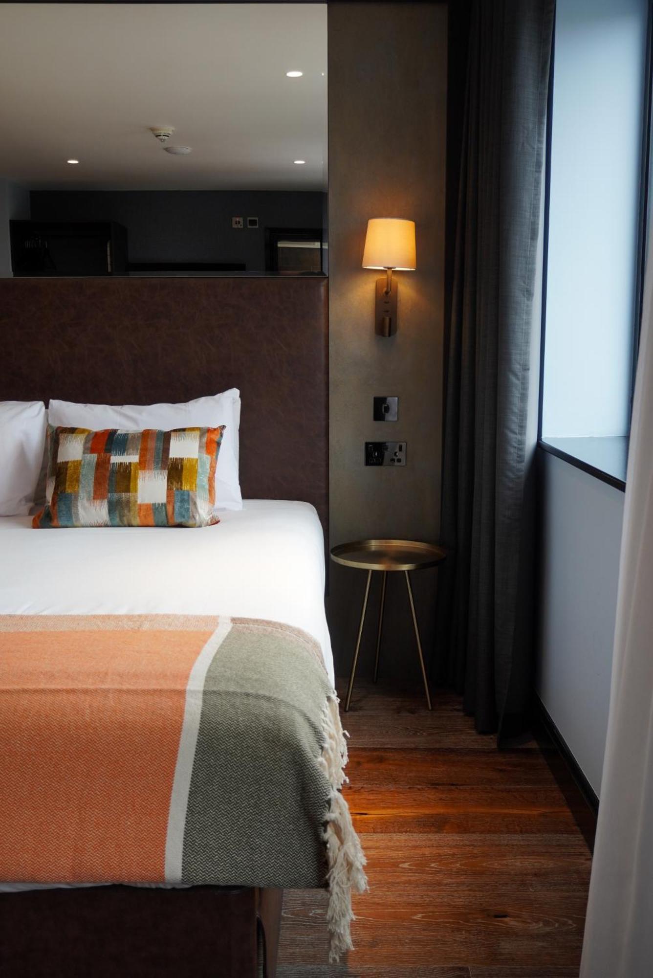 Small Double Room,1716977650:JPEG
