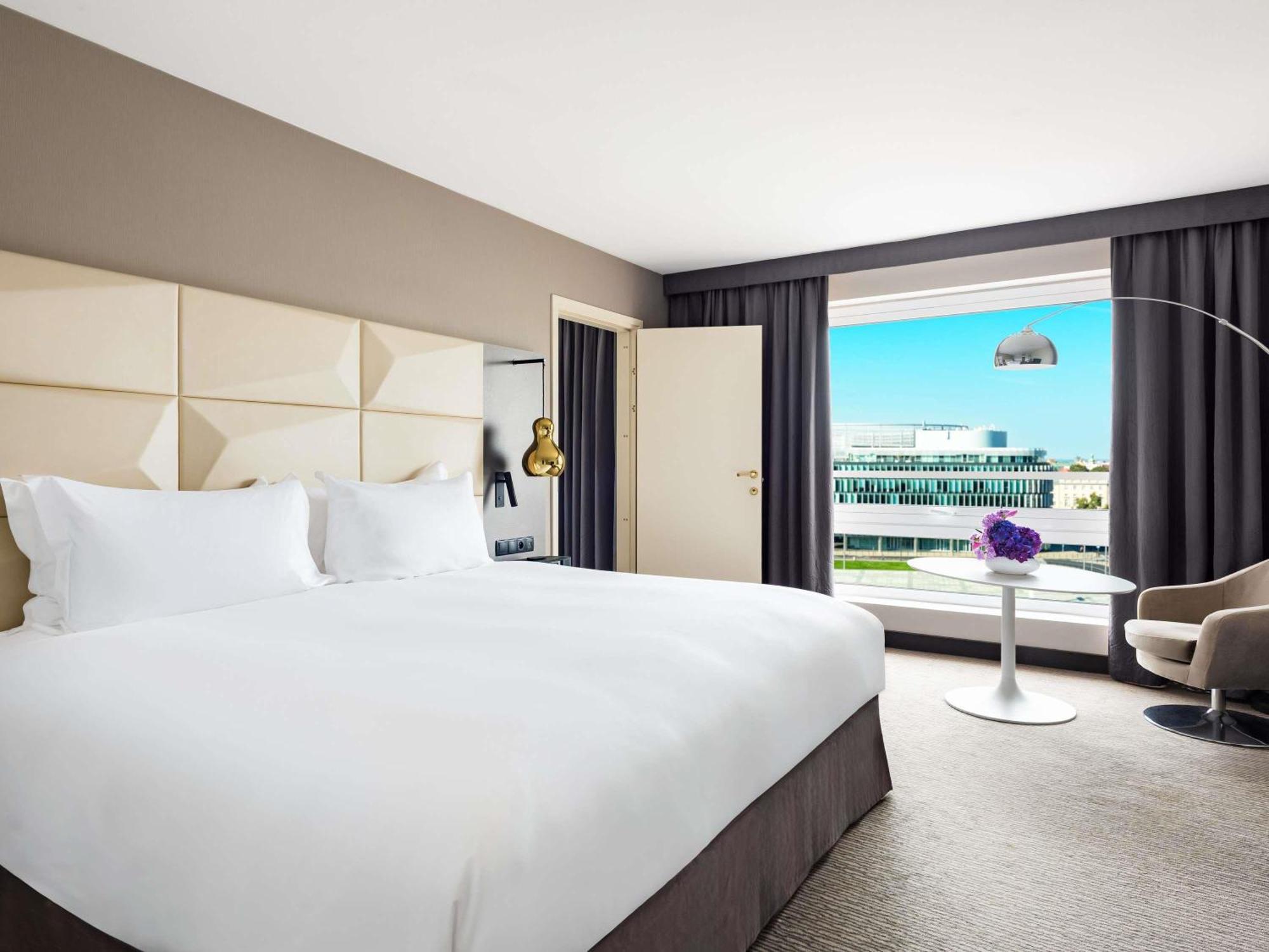 Prestige King Suite,1716983687:JPEG