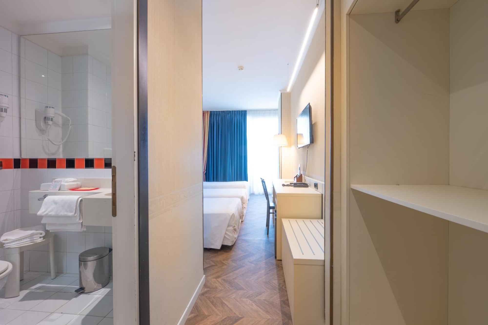 Classic Triple Room