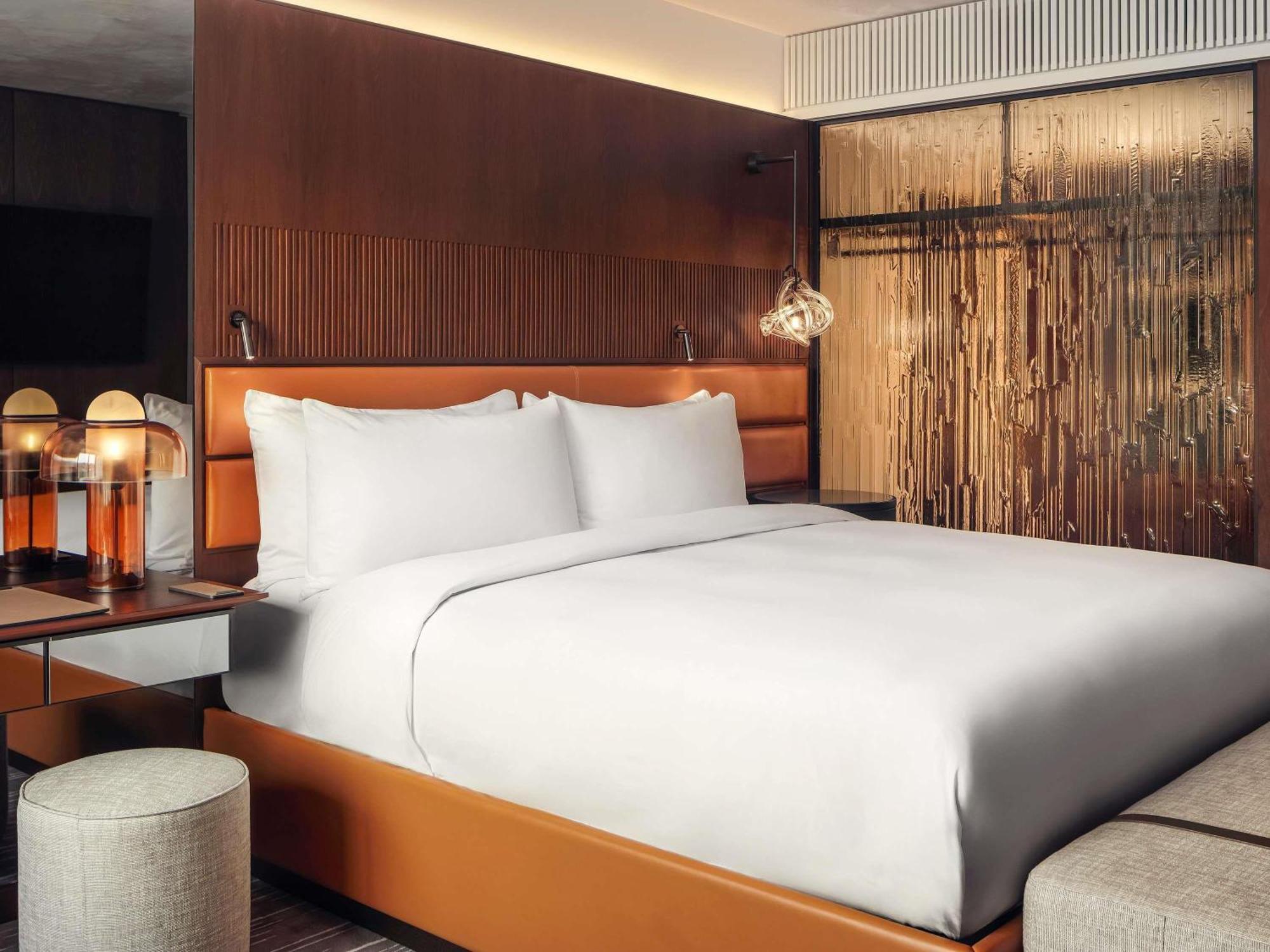 Deluxe King Room with River View,1717033254:JPEG