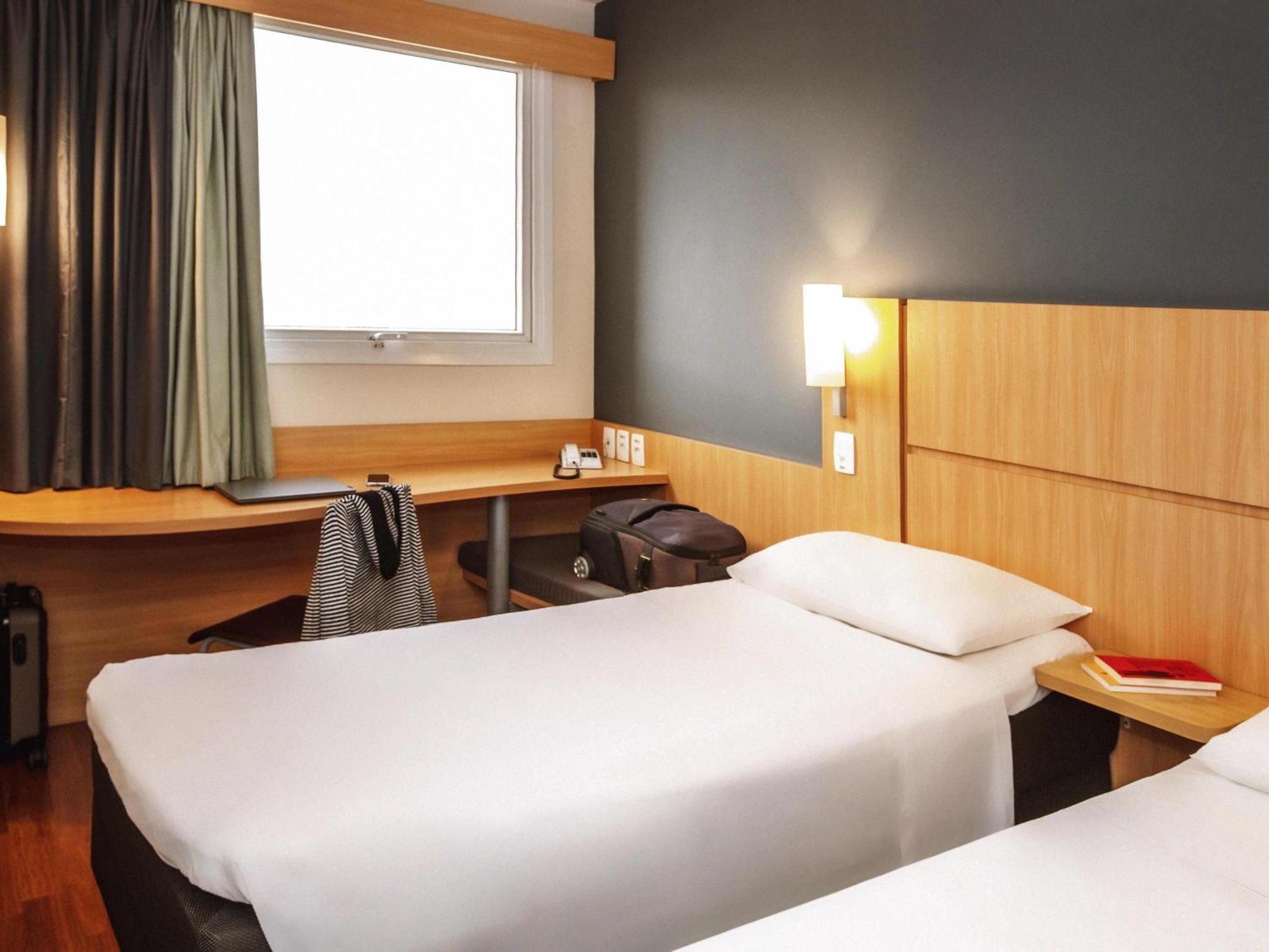 Standard Twin Room,1717106064:JPEG