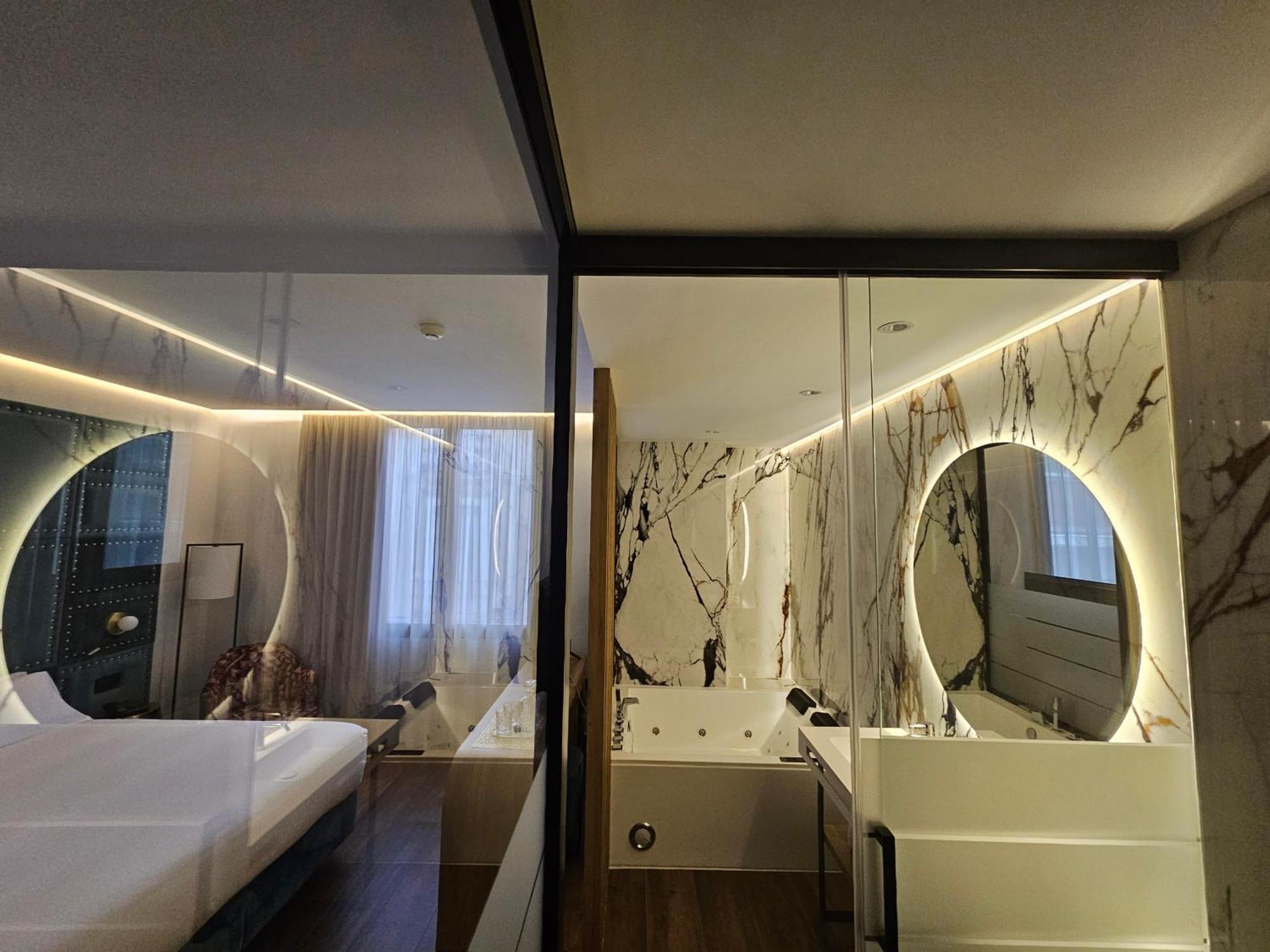 Suite con bañera de hidromasaje