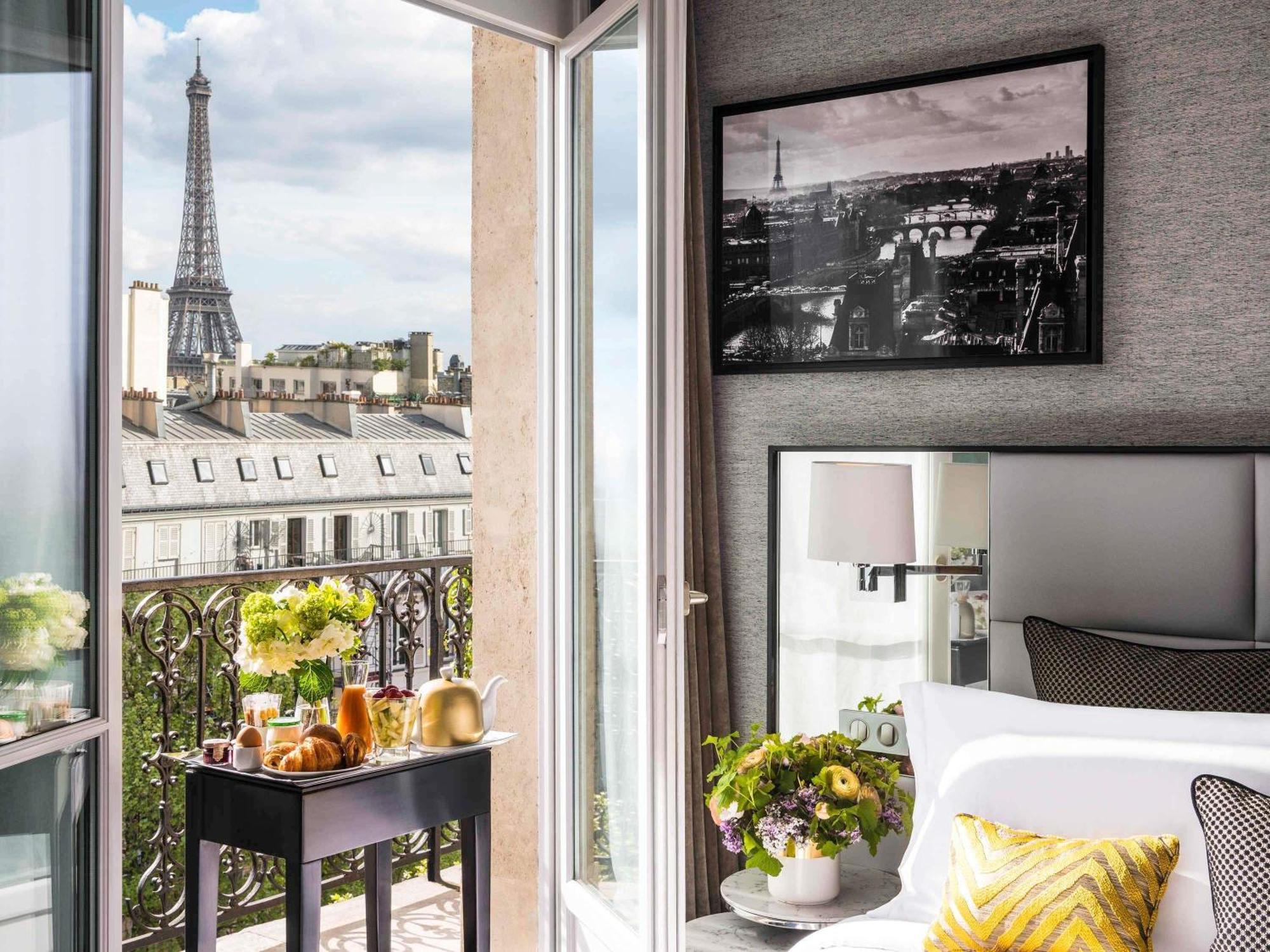 Luxury Junior King Suite Balcony Eiffel Tower View,1742573783:JPEG