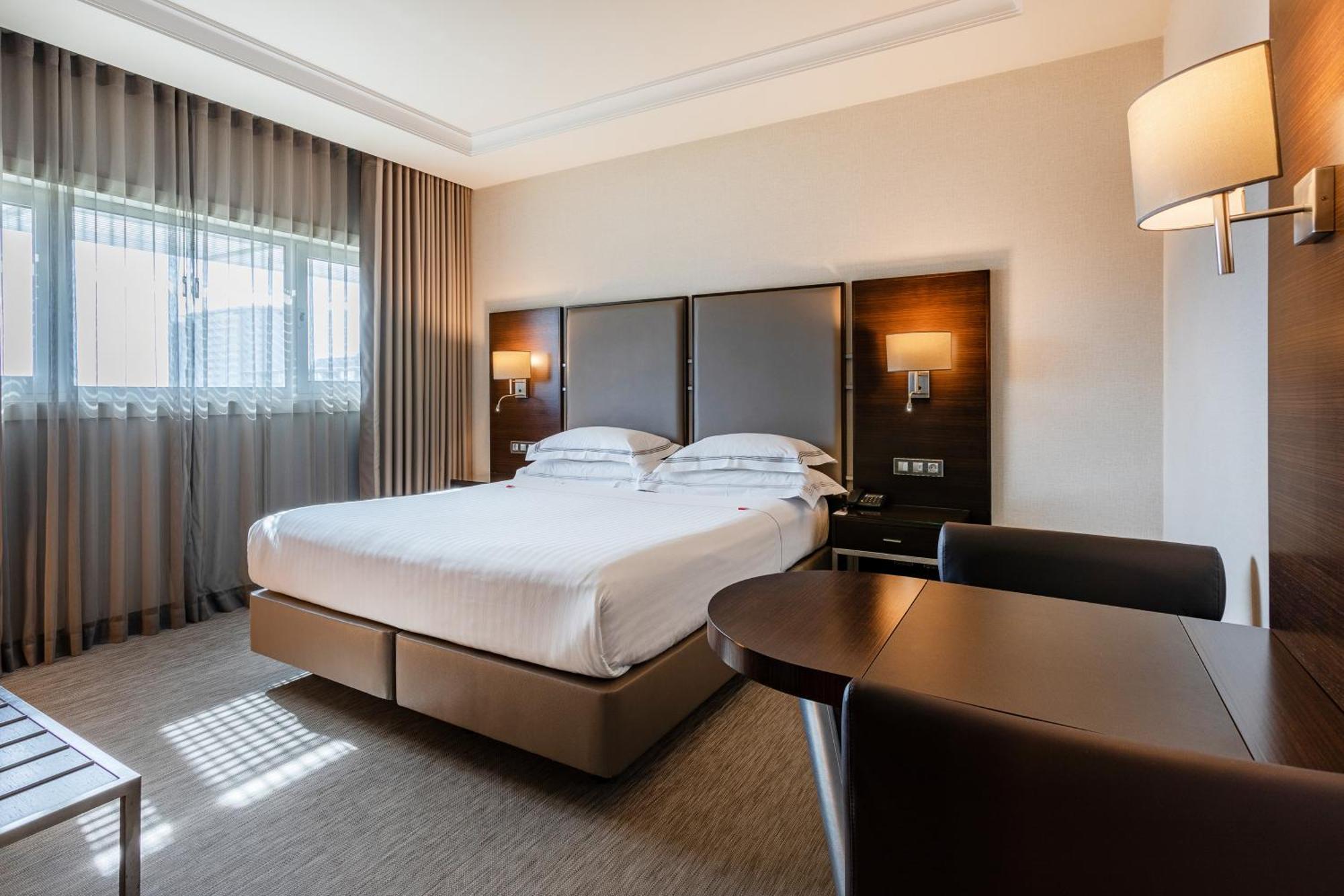Executive Double or Twin Room,1722893368:JPEG