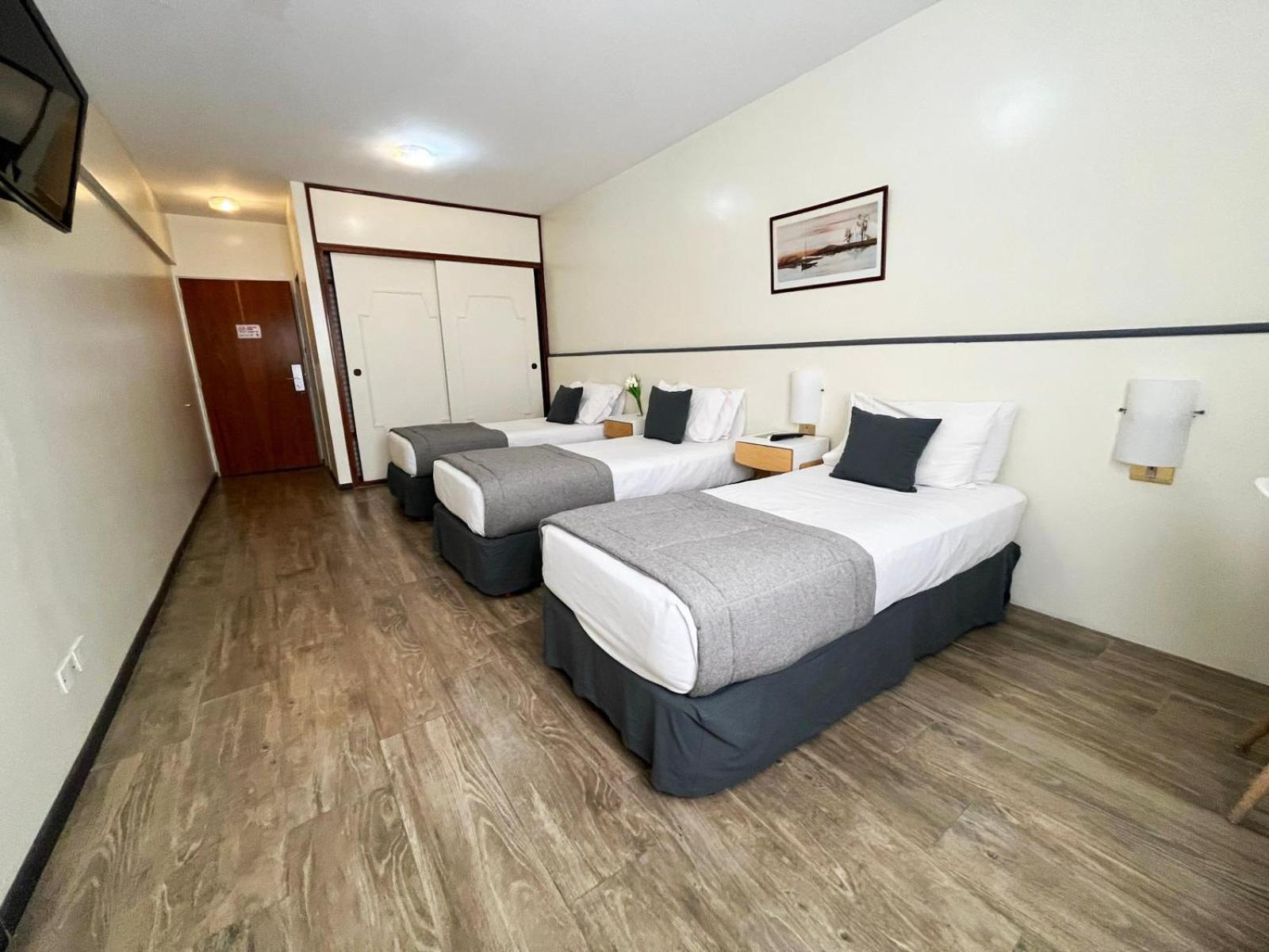 Triple Room,1722921855:JPEG