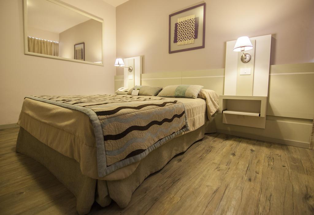 Double Room,805570737:JPEG