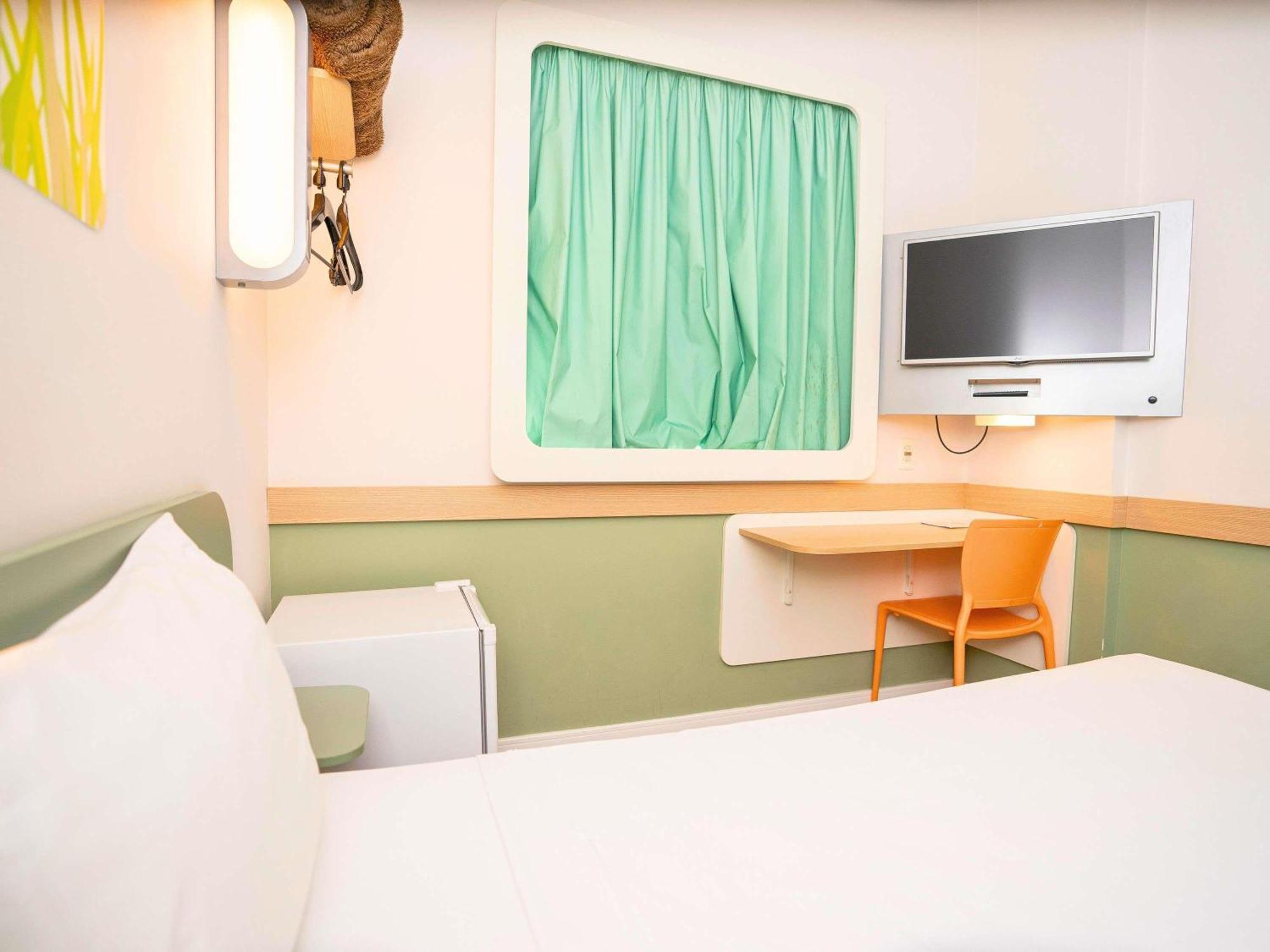 Superior Apartment Double Bed,1739503468:JPEG