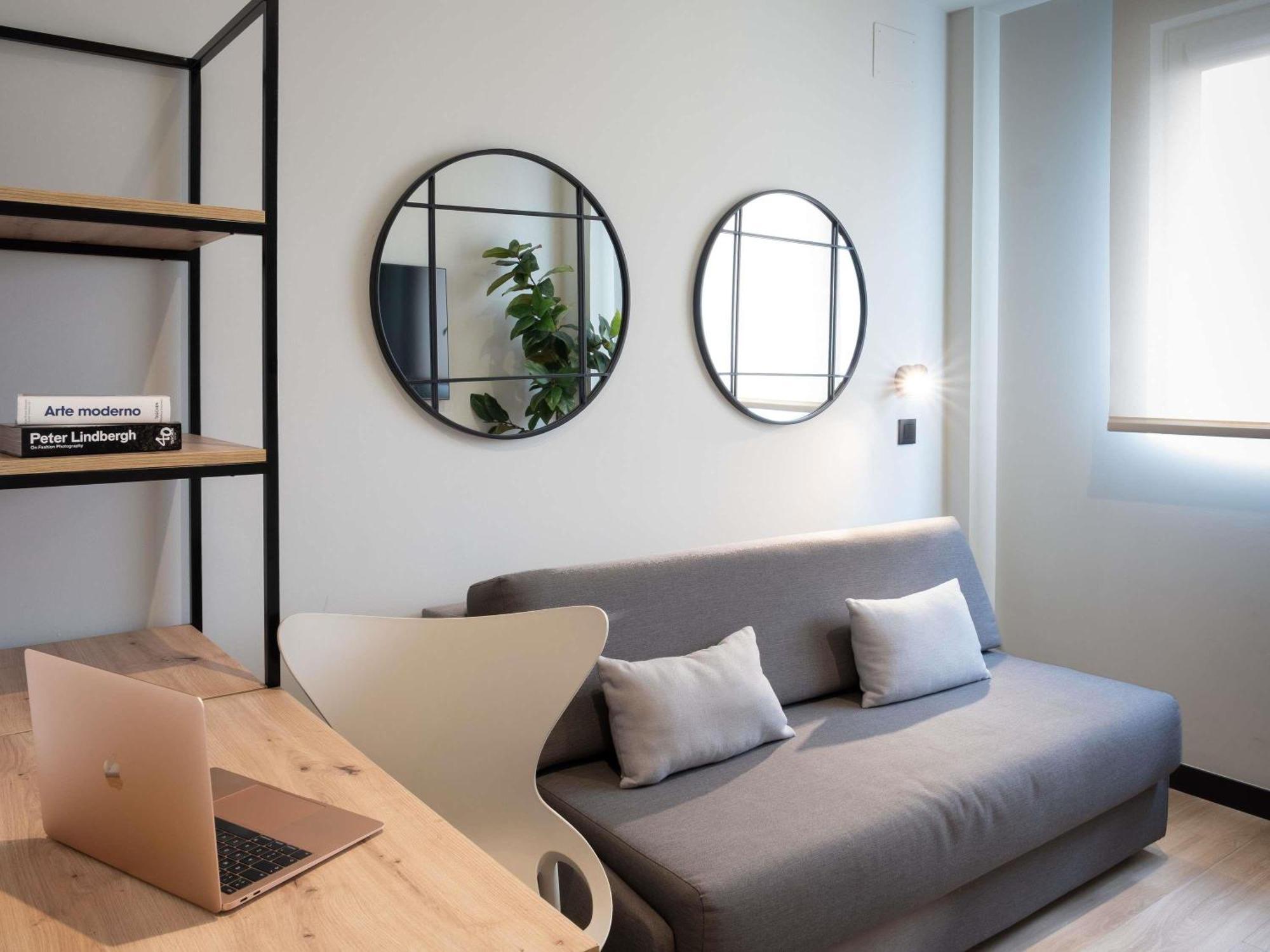 Habitación Familiar con 1 cama doble y sofá cama (2 + 1)