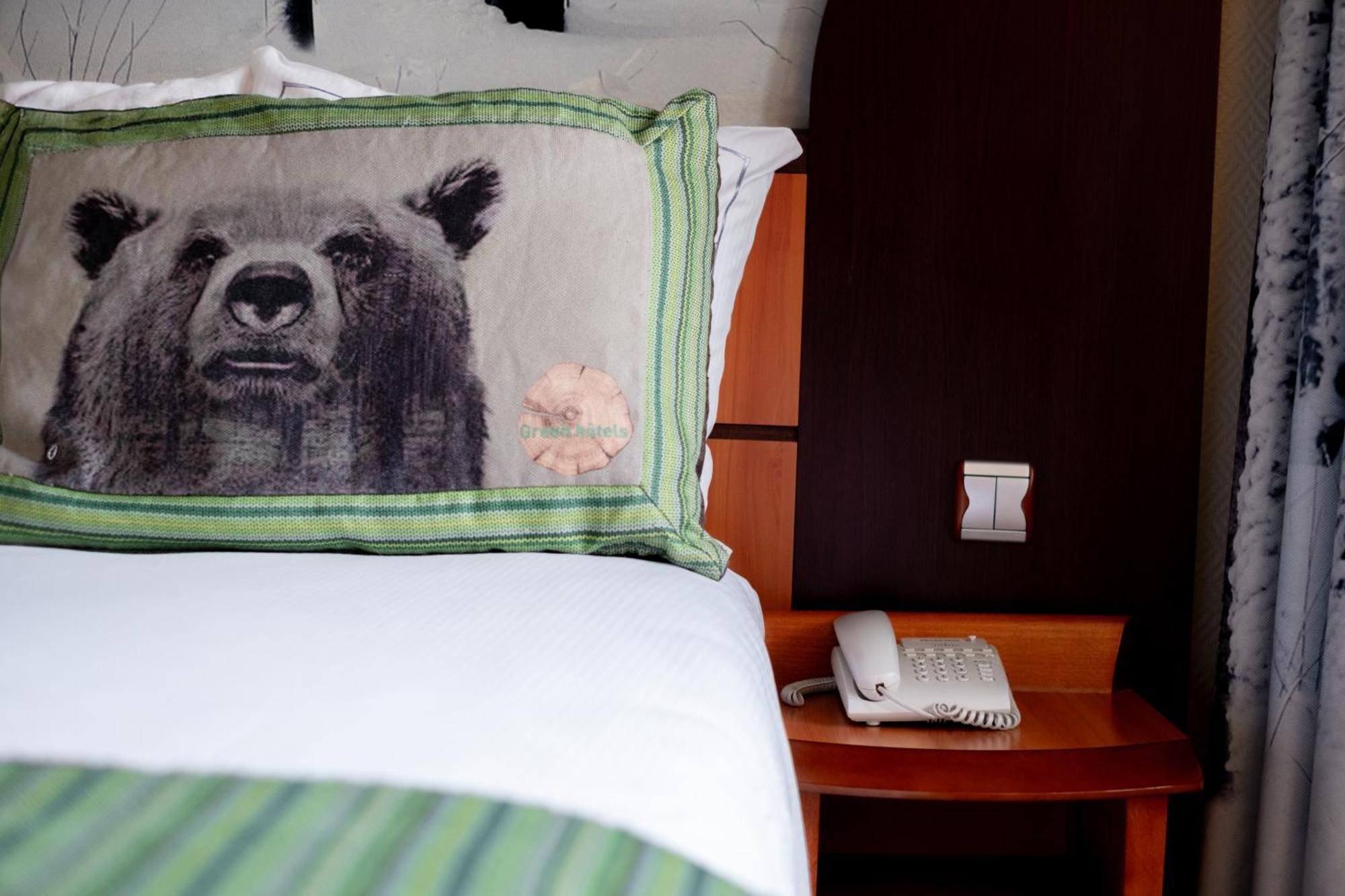 Deluxe Room,1729982588:JPEG