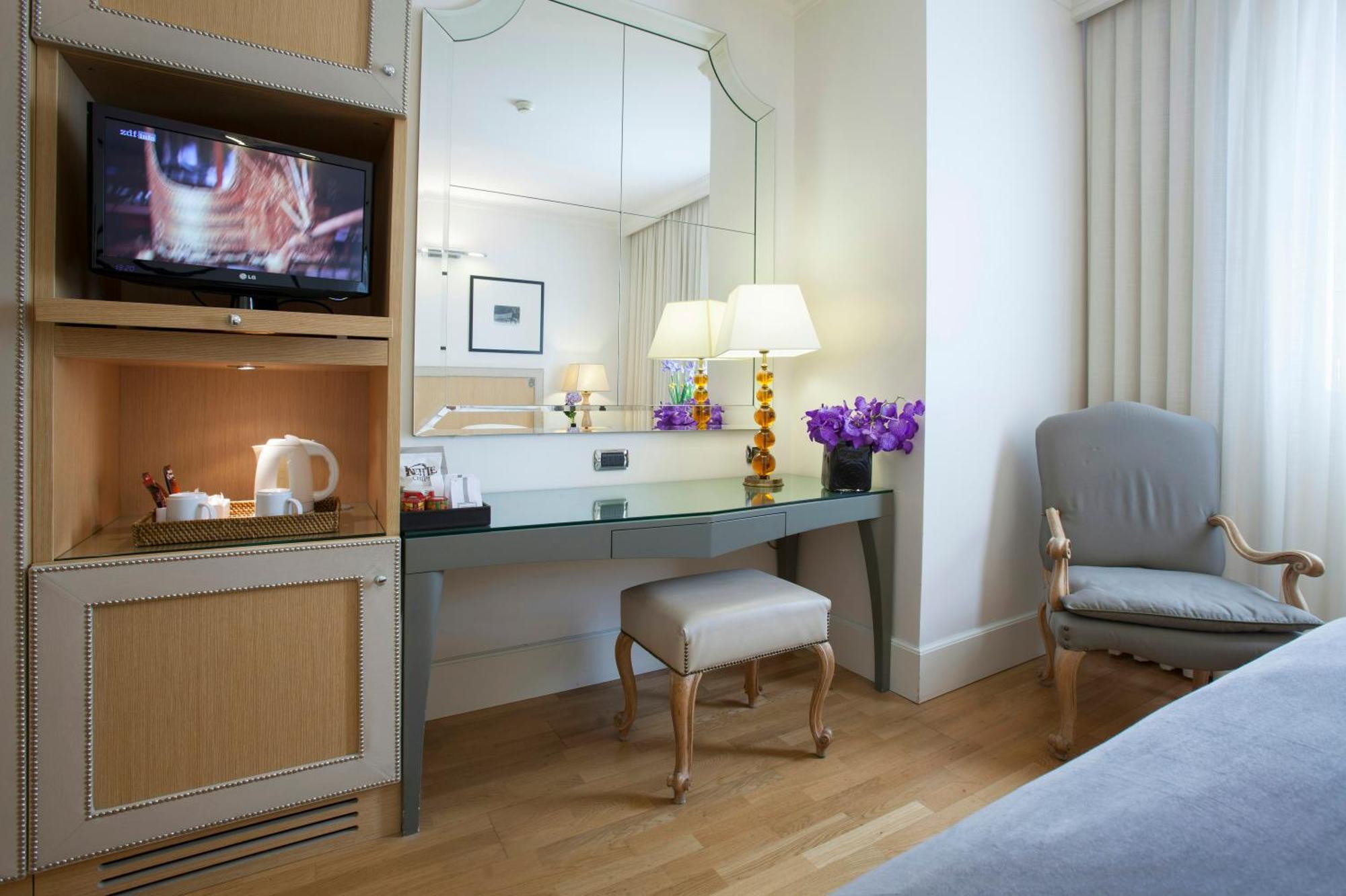 Superior Double Room,1729994235:JPEG