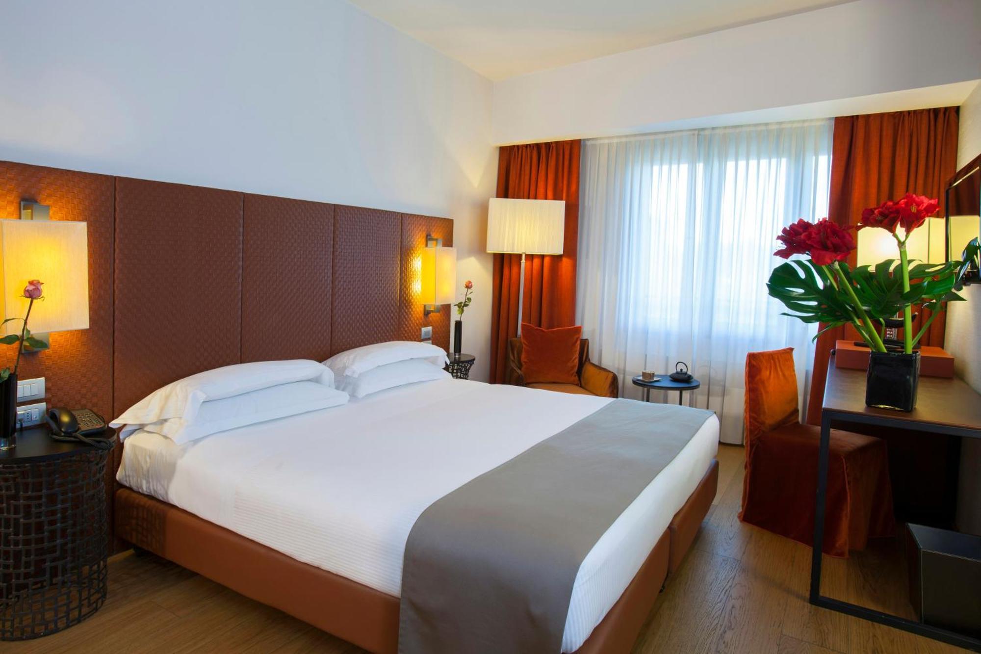 Superior Double or Twin Room,1729994178:JPEG