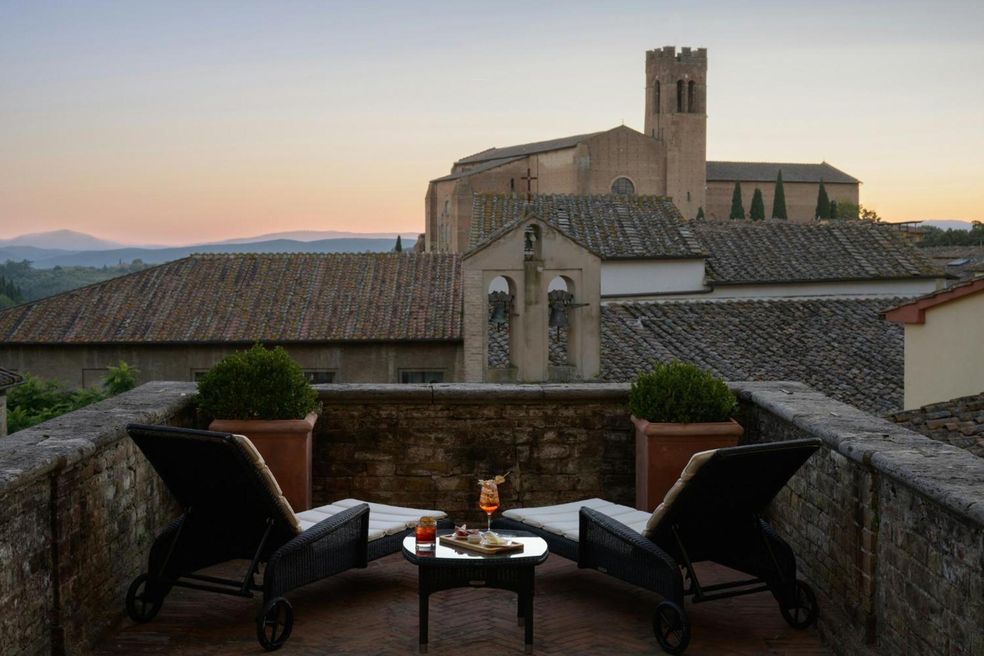 Deluxe Double or Twin Room Terrace