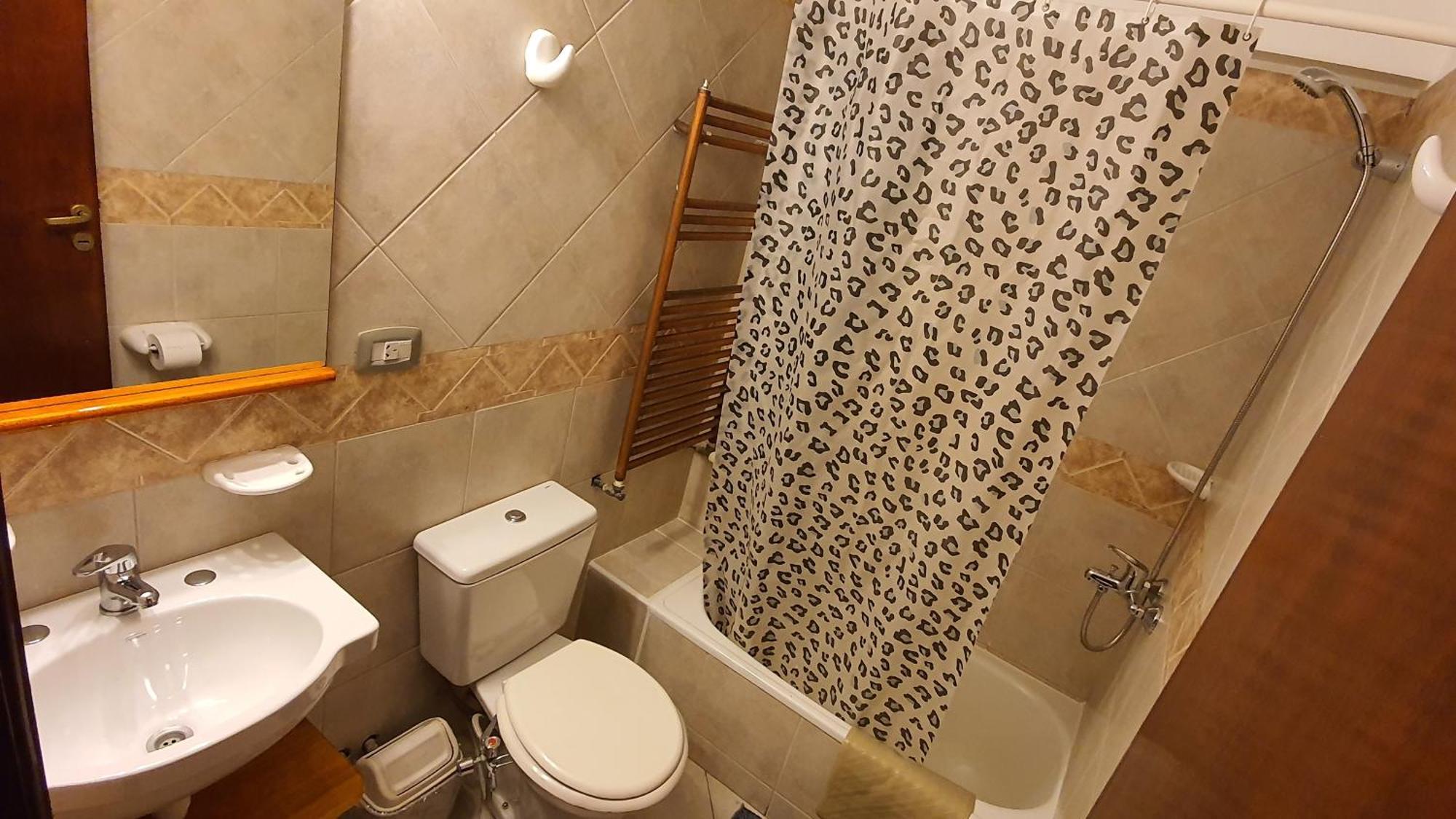 Triple Room,1730033782:JPEG