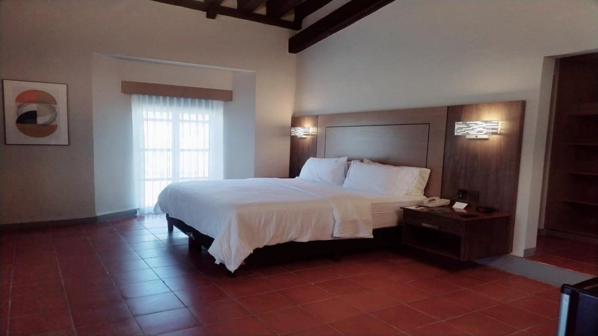 King Room City View,1758336839:JPEG