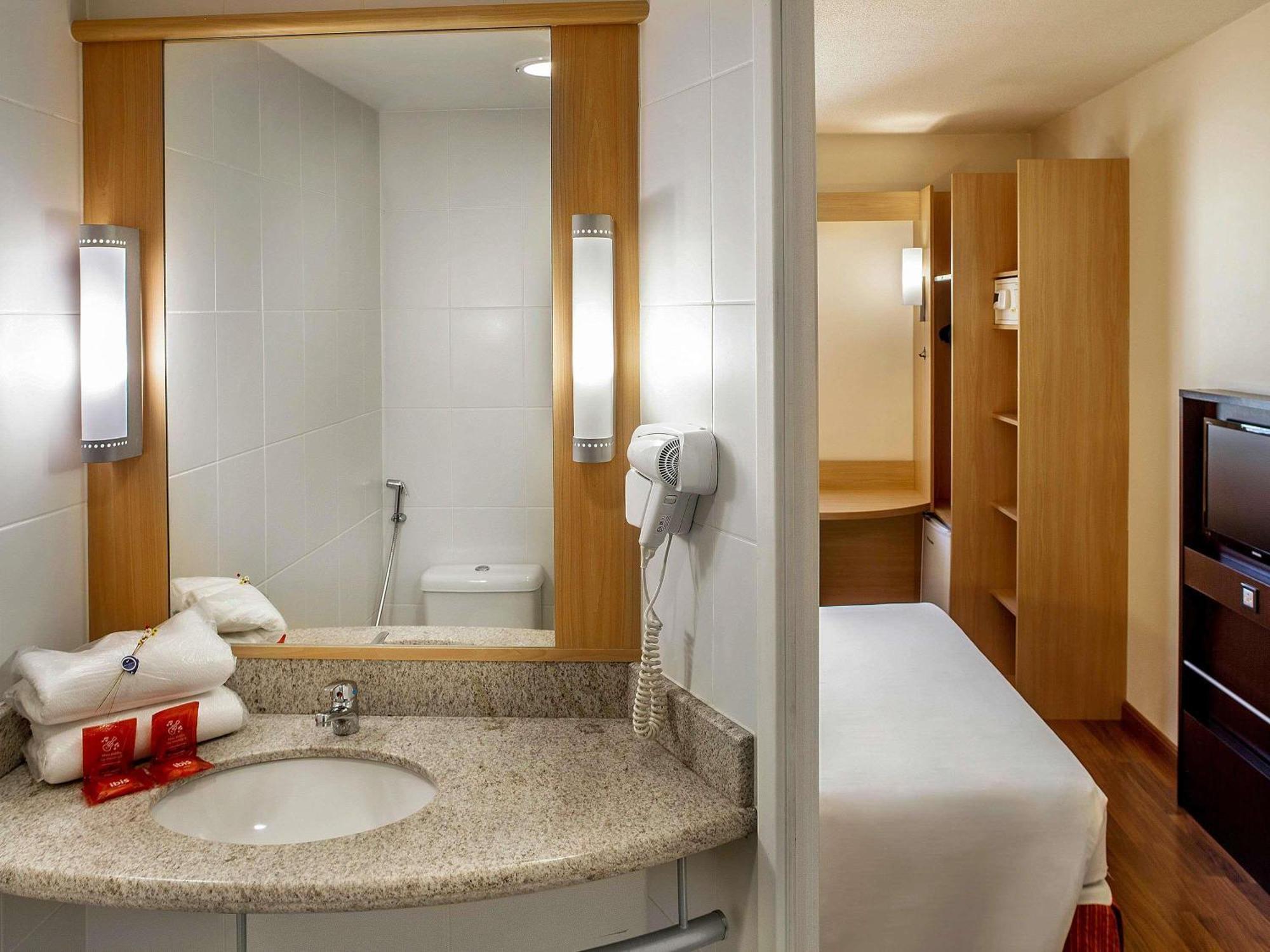 Standard Twin Room,1765347170:JPEG