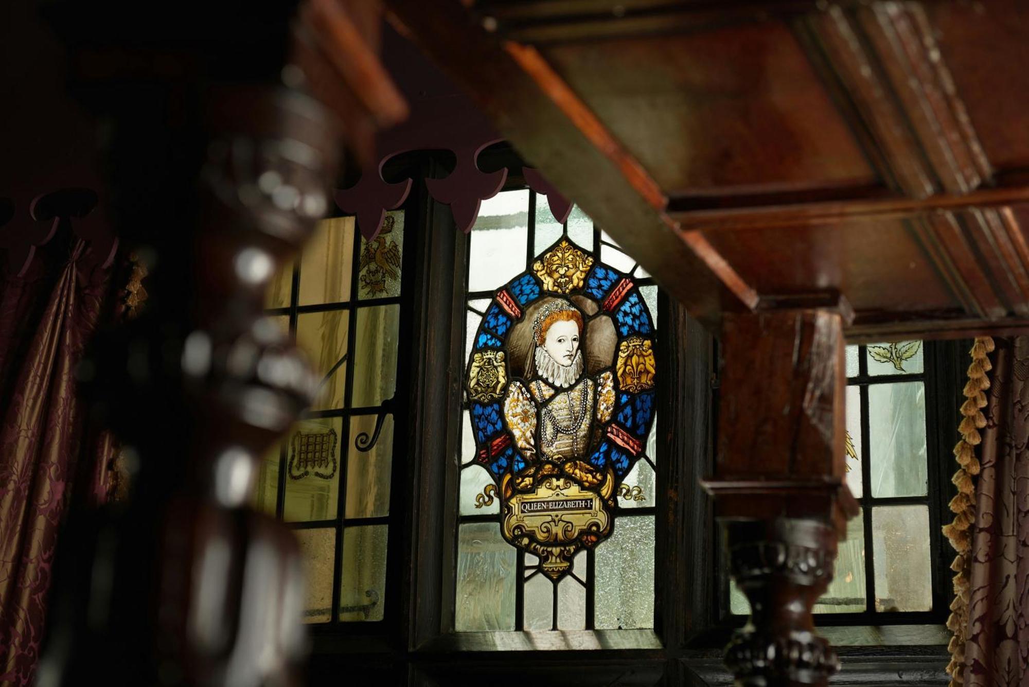 Suite Tudor