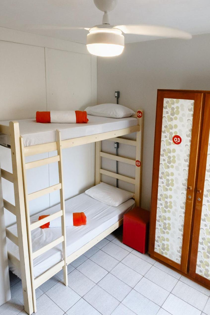 Single Bed 4-Bed Dormitory Room