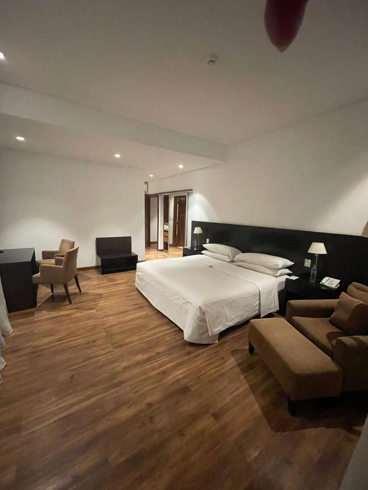 Superior Double Room,1731503395:JPEG