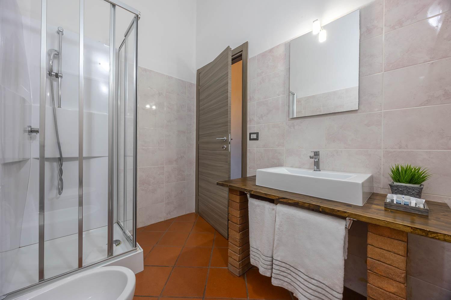 Large Double Room,1731511931:JPEG