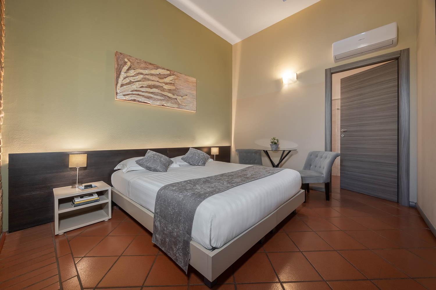 Double Room,1731511937:JPEG