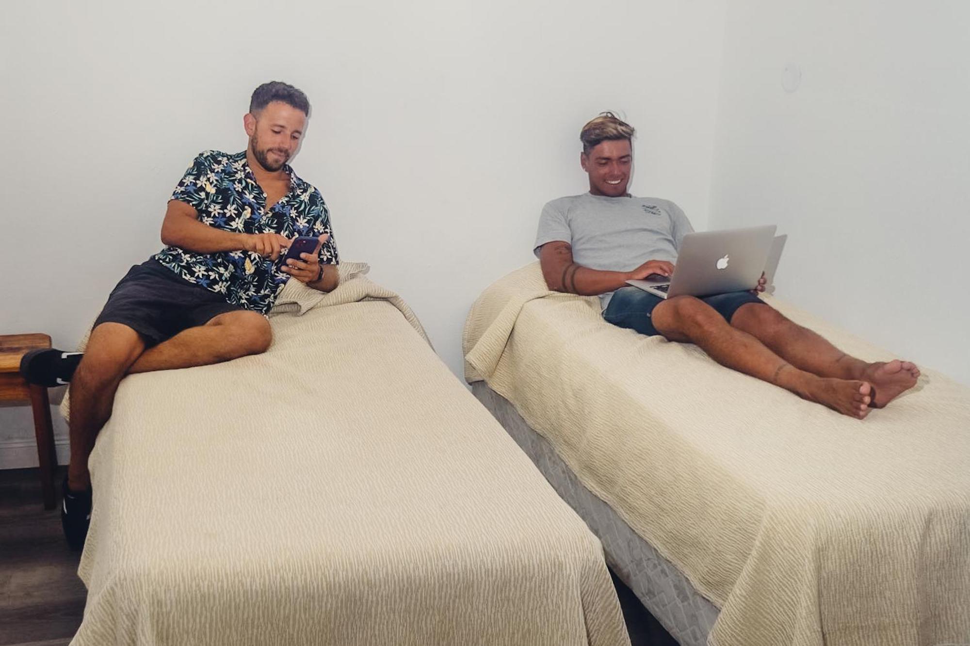 Twin Room,1731740075:JPEG