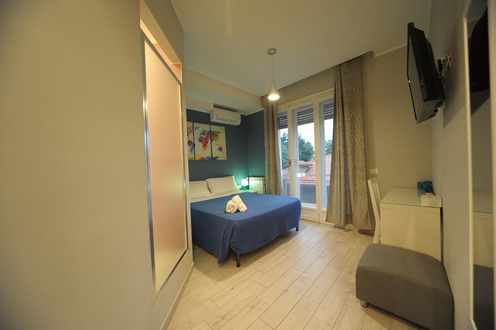 Deluxe Room,173891385:JPEG
