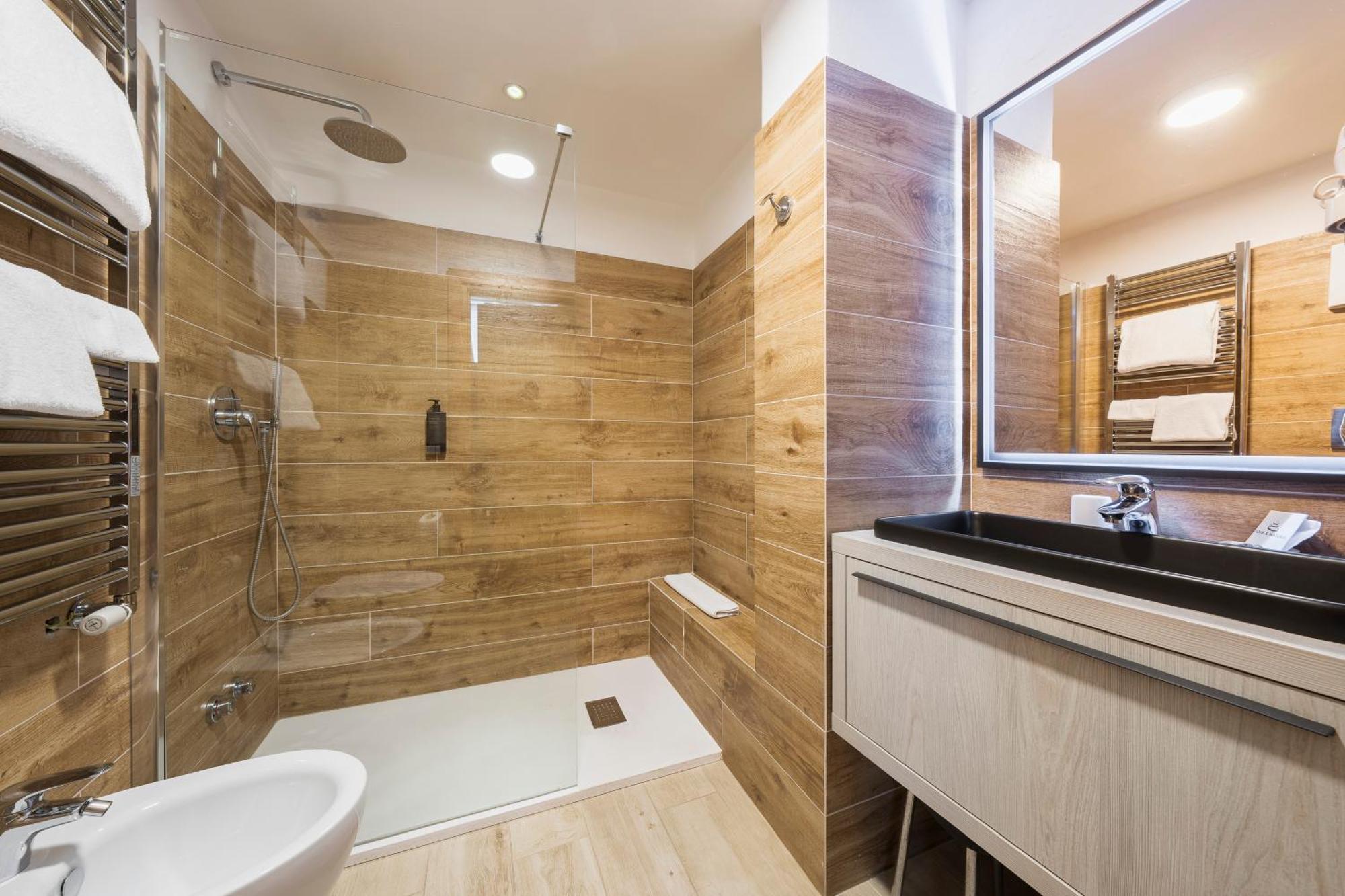 Superior Single Room