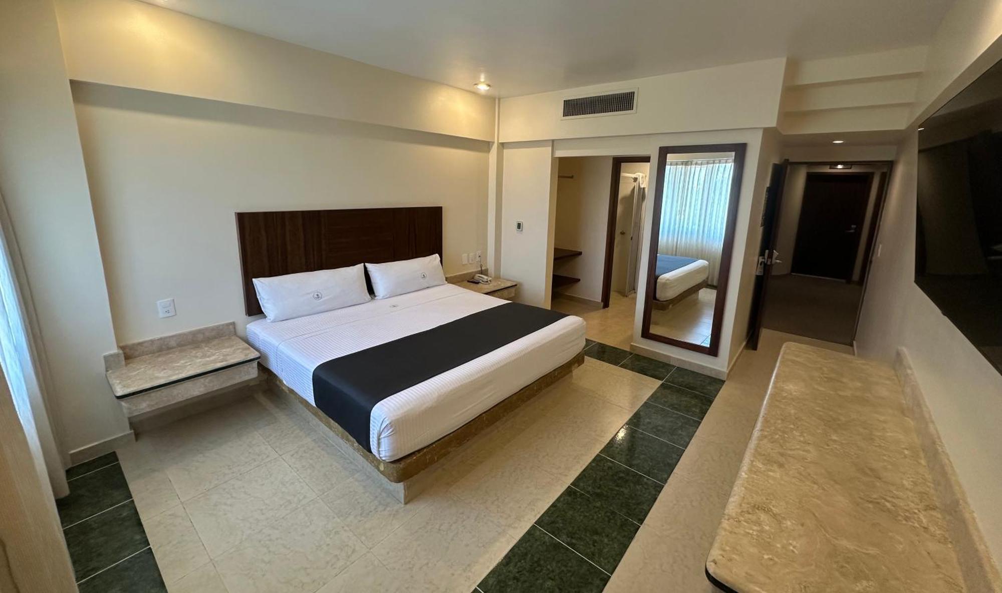 Standard Queen Room,1739397120:JPEG