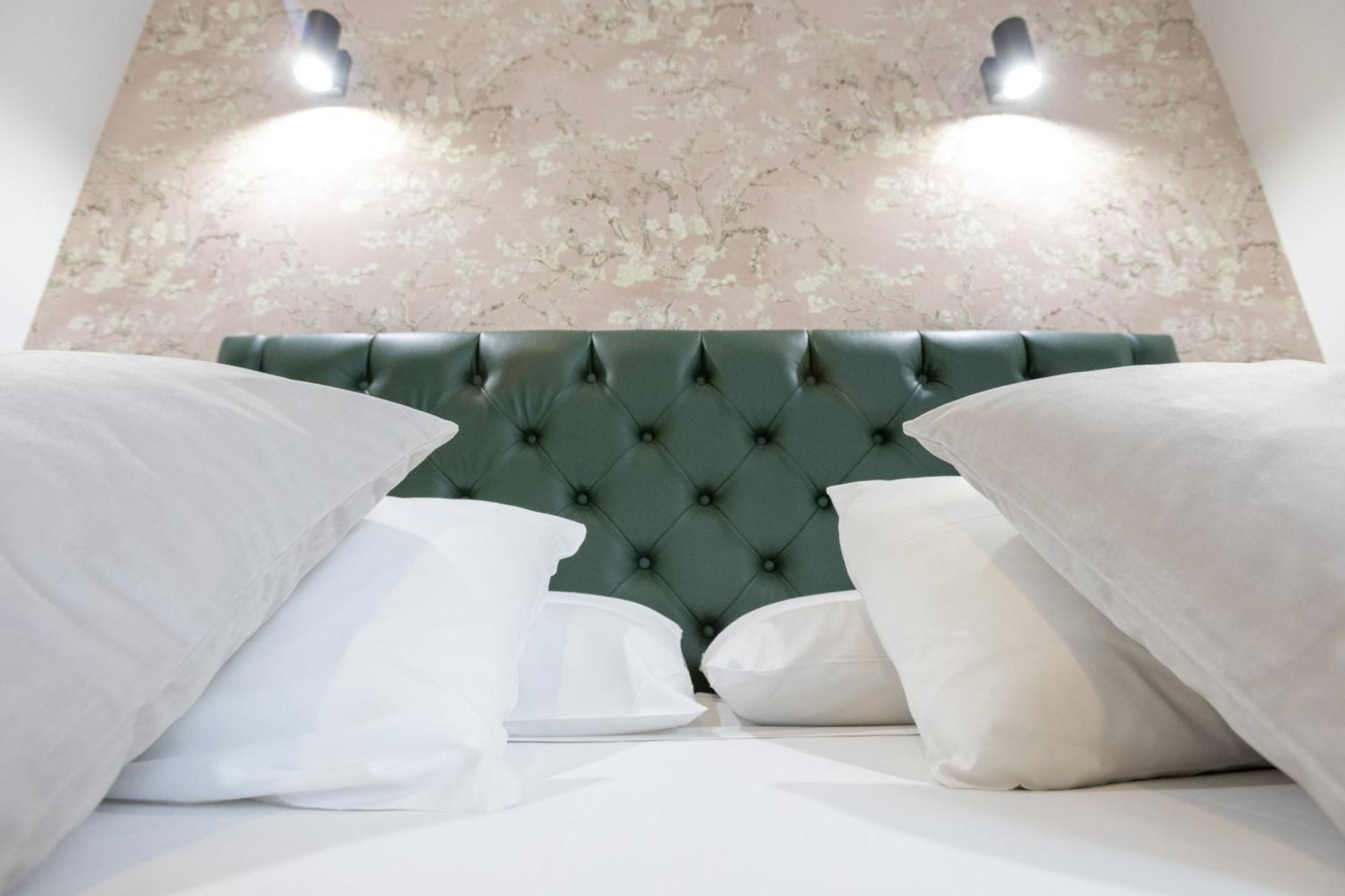 Double or Twin Room Extra Bed,1739403642:JPEG