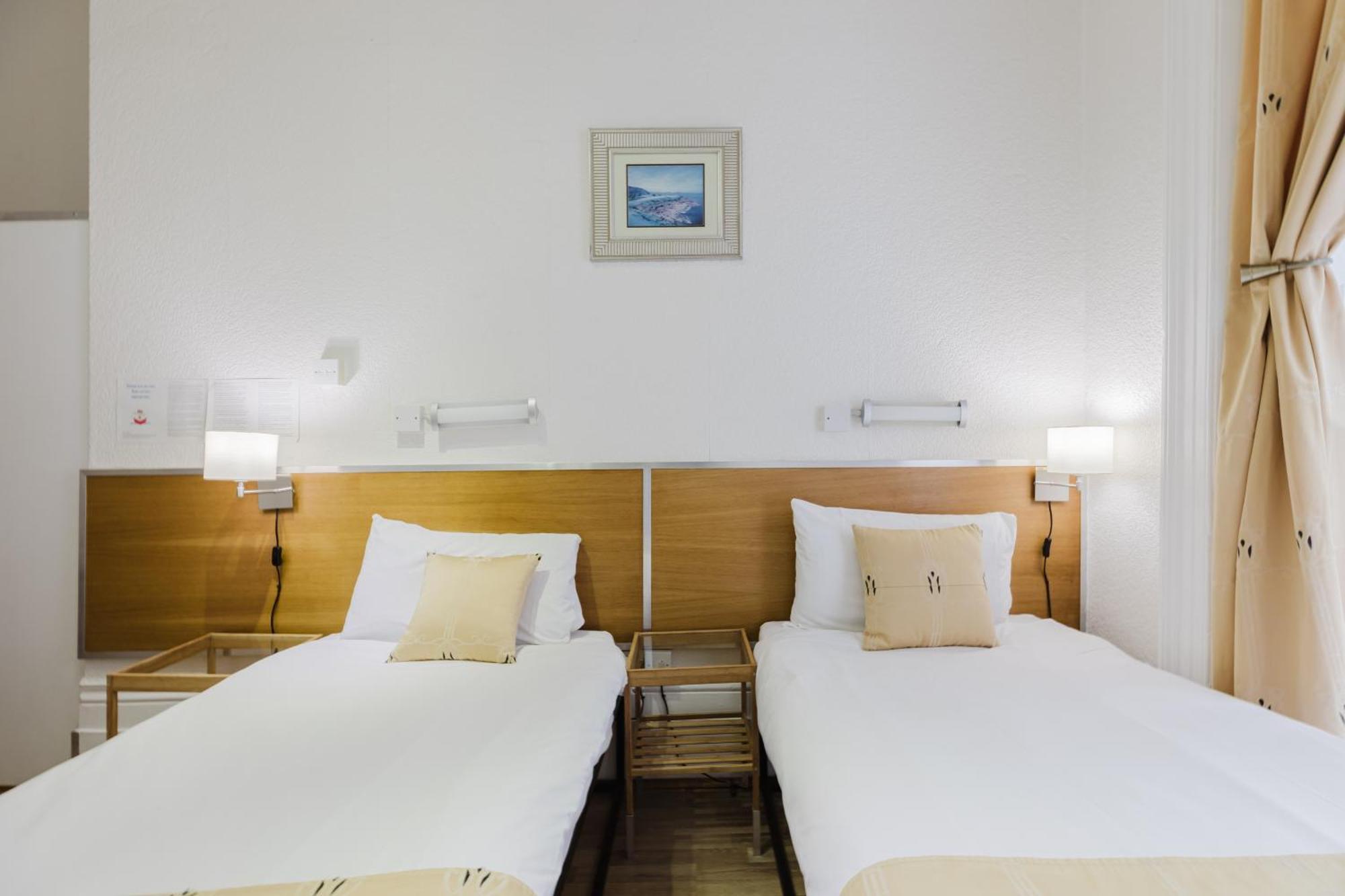 Standard Twin Room,1739404871:JPEG