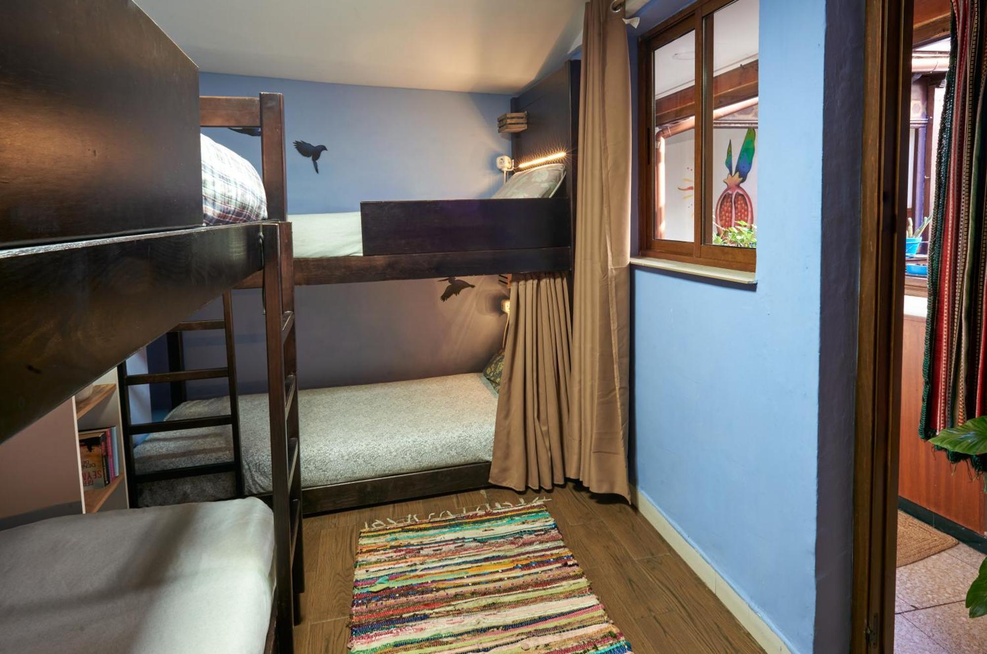 Bed 4-Bed Mixed Dormitory Room,1739644404:JPEG