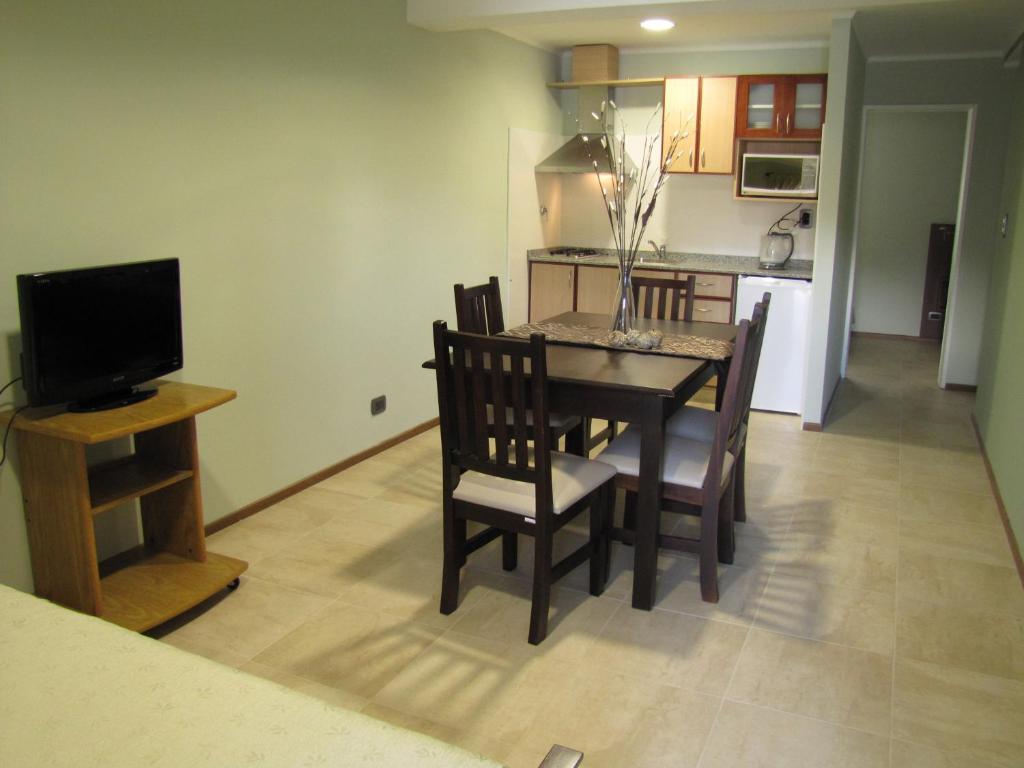 One-Bedroom Apartment,17465486:JPEG