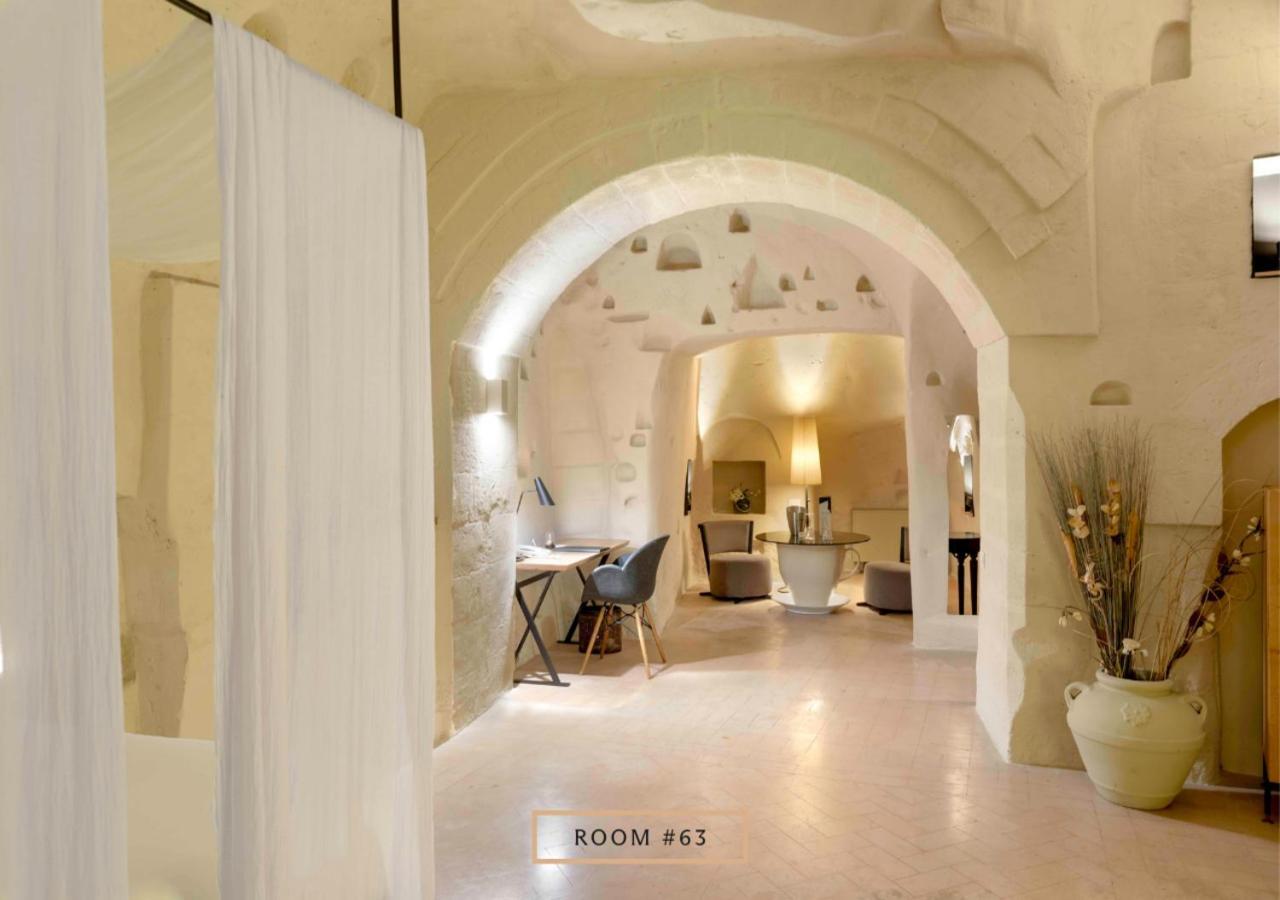 Large Double Room Cave,1742594359:JPEG