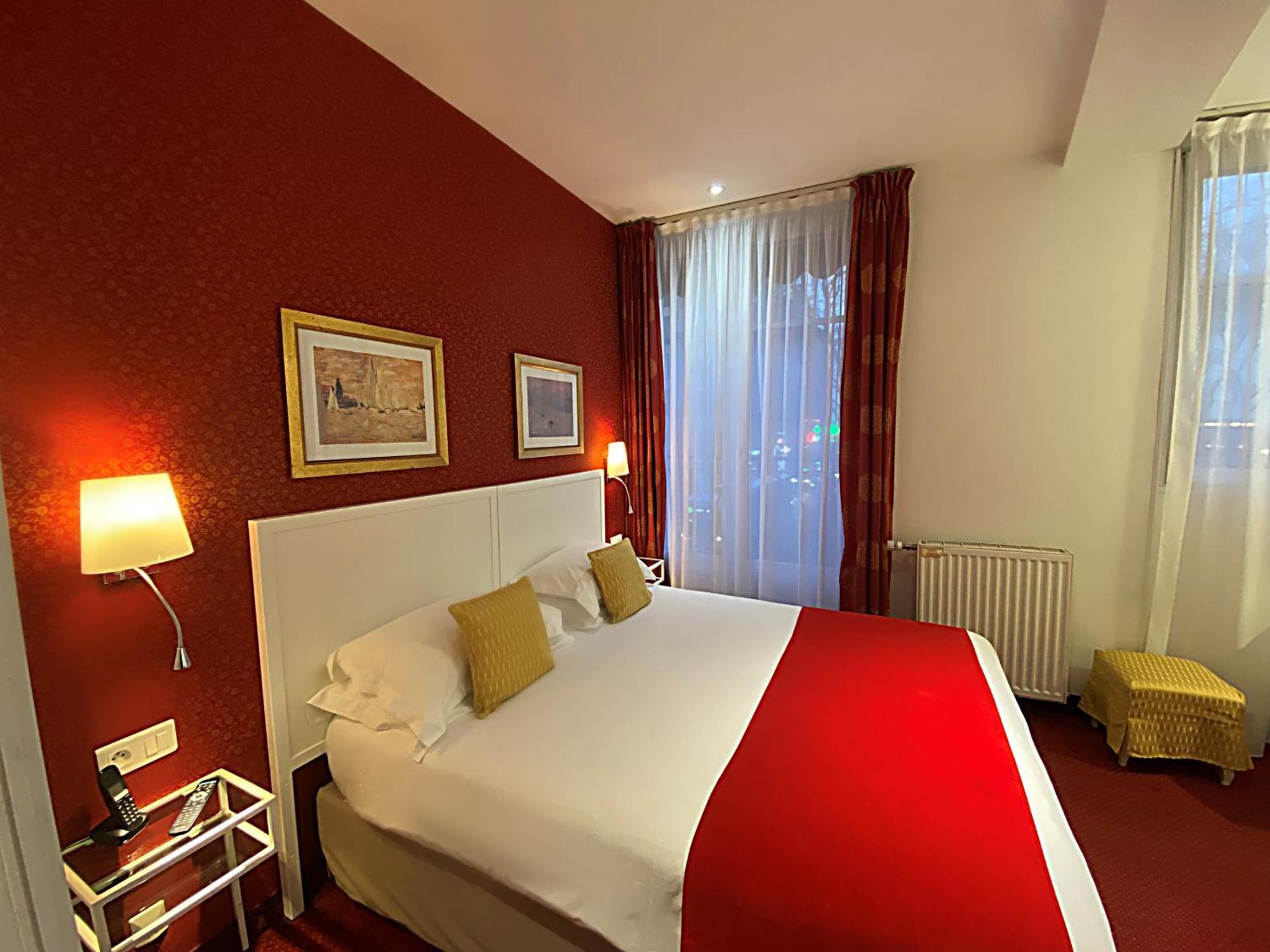 Adjacent Double Rooms,1742667806:JPEG