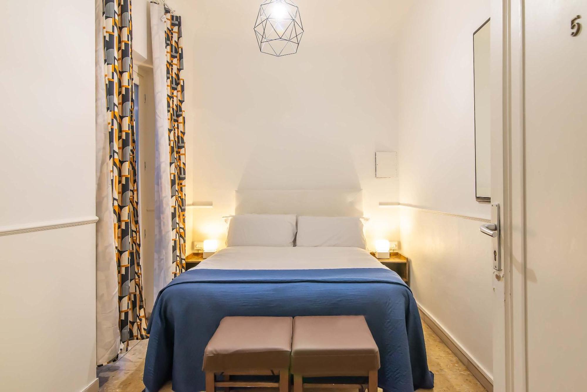 Standard Double Room External Private Bathroom