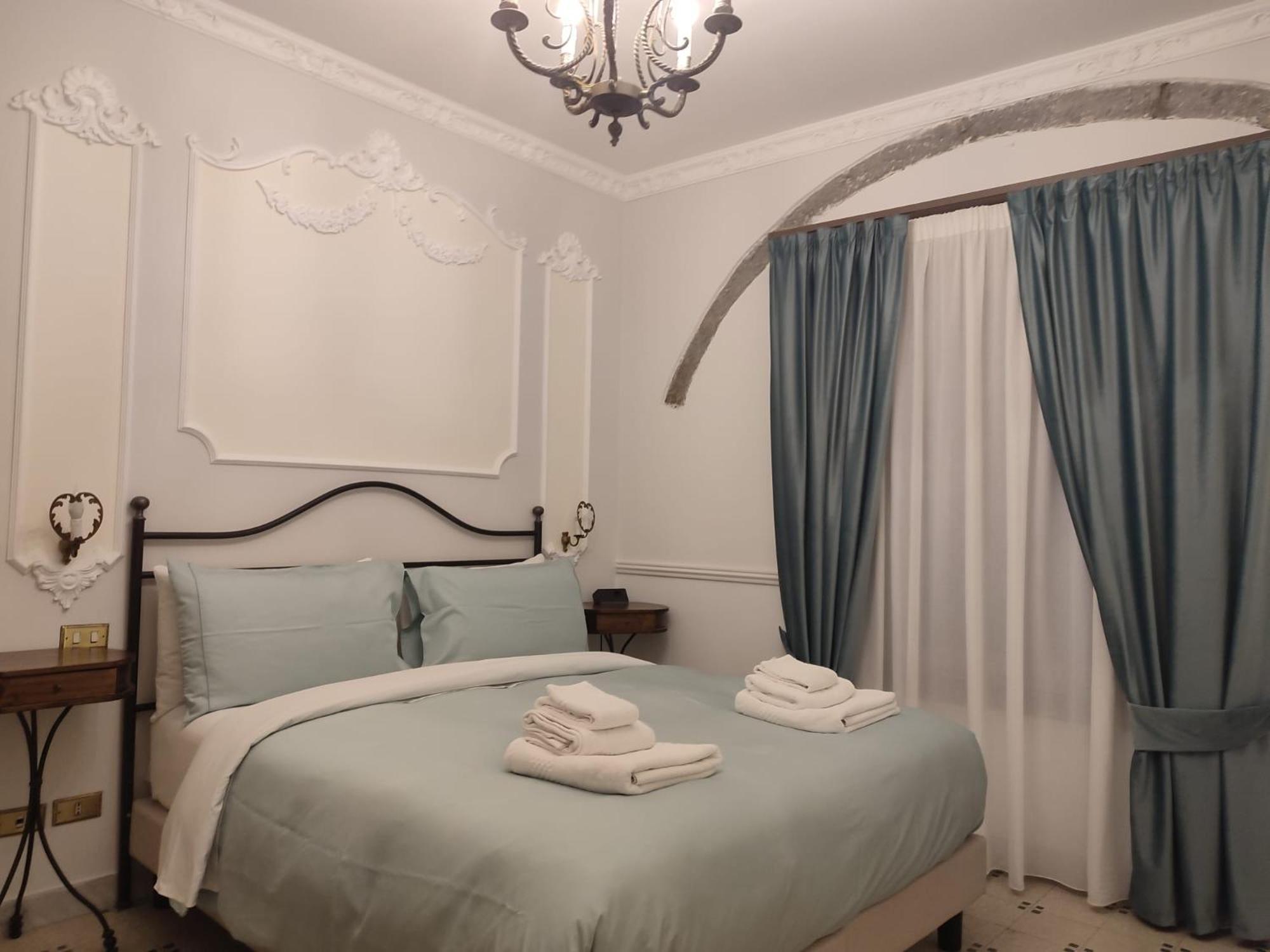 Economy Double or Twin Room,1742744733:JPEG