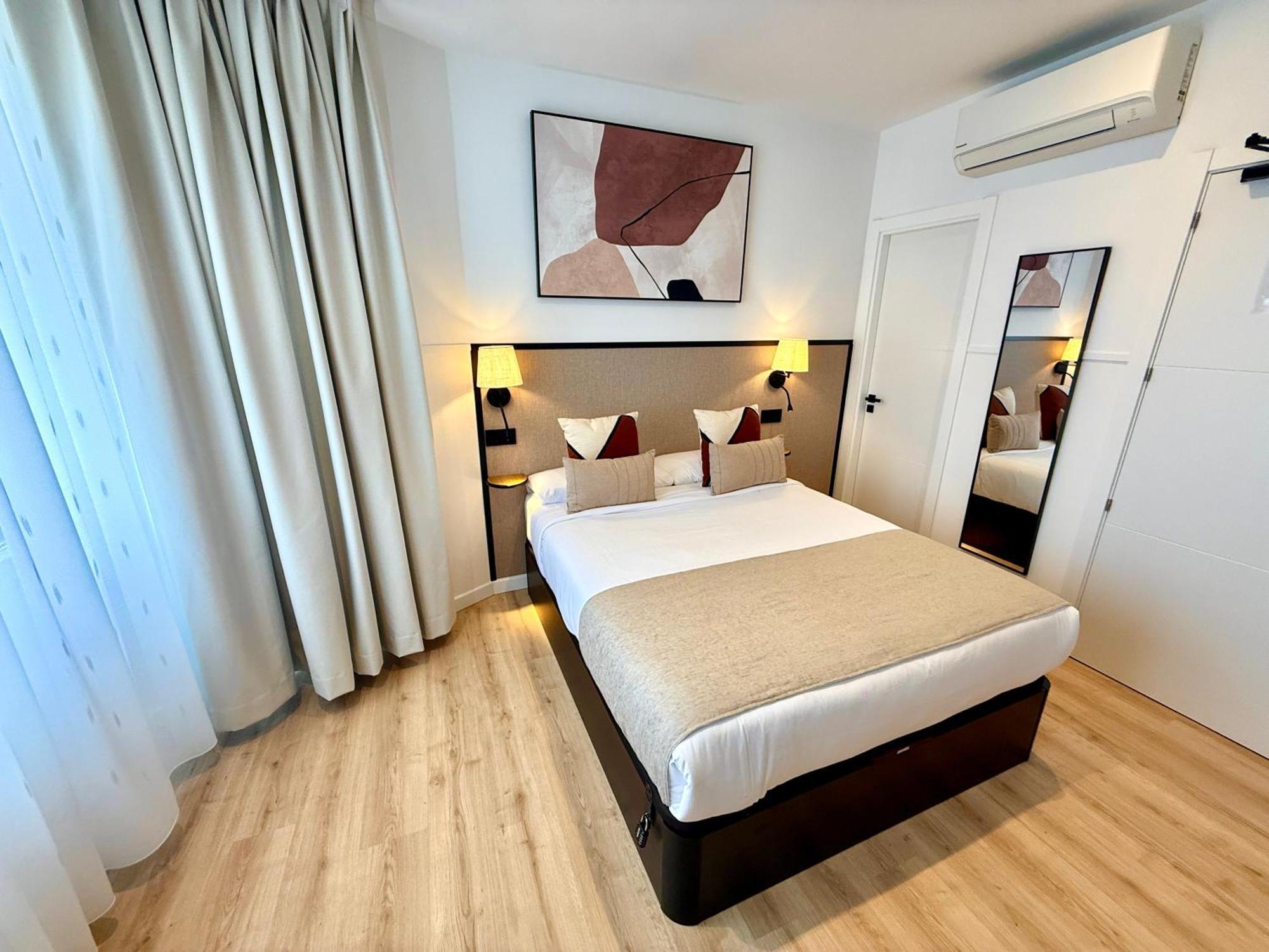 Superior Double Room Views