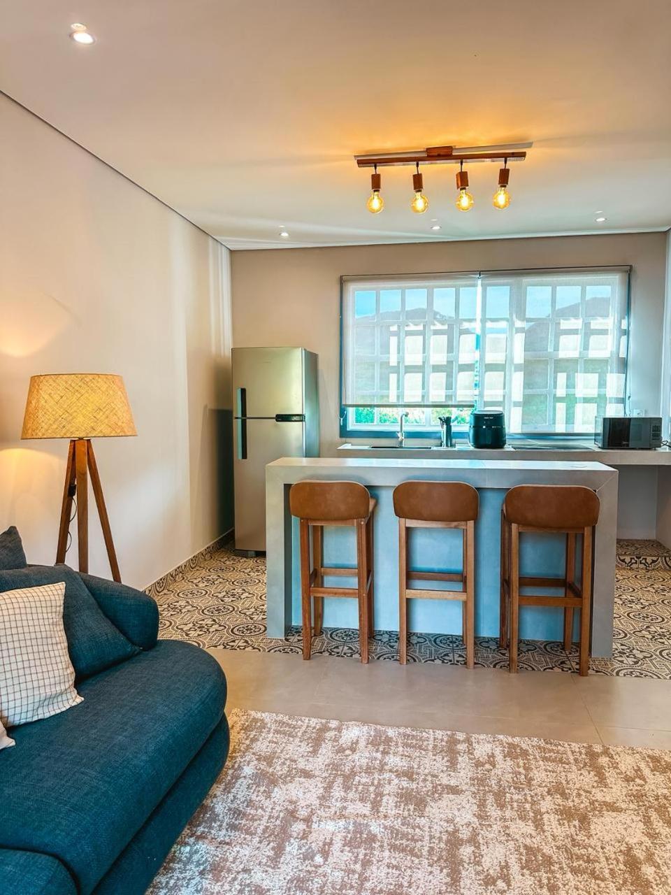 One-Bedroom House,1742781044:JPEG