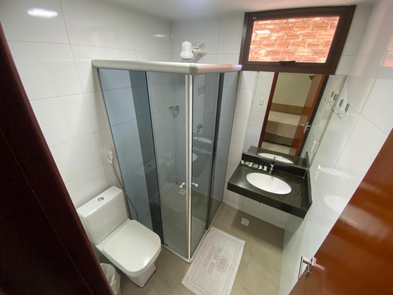 Single Room,1742800749:JPEG