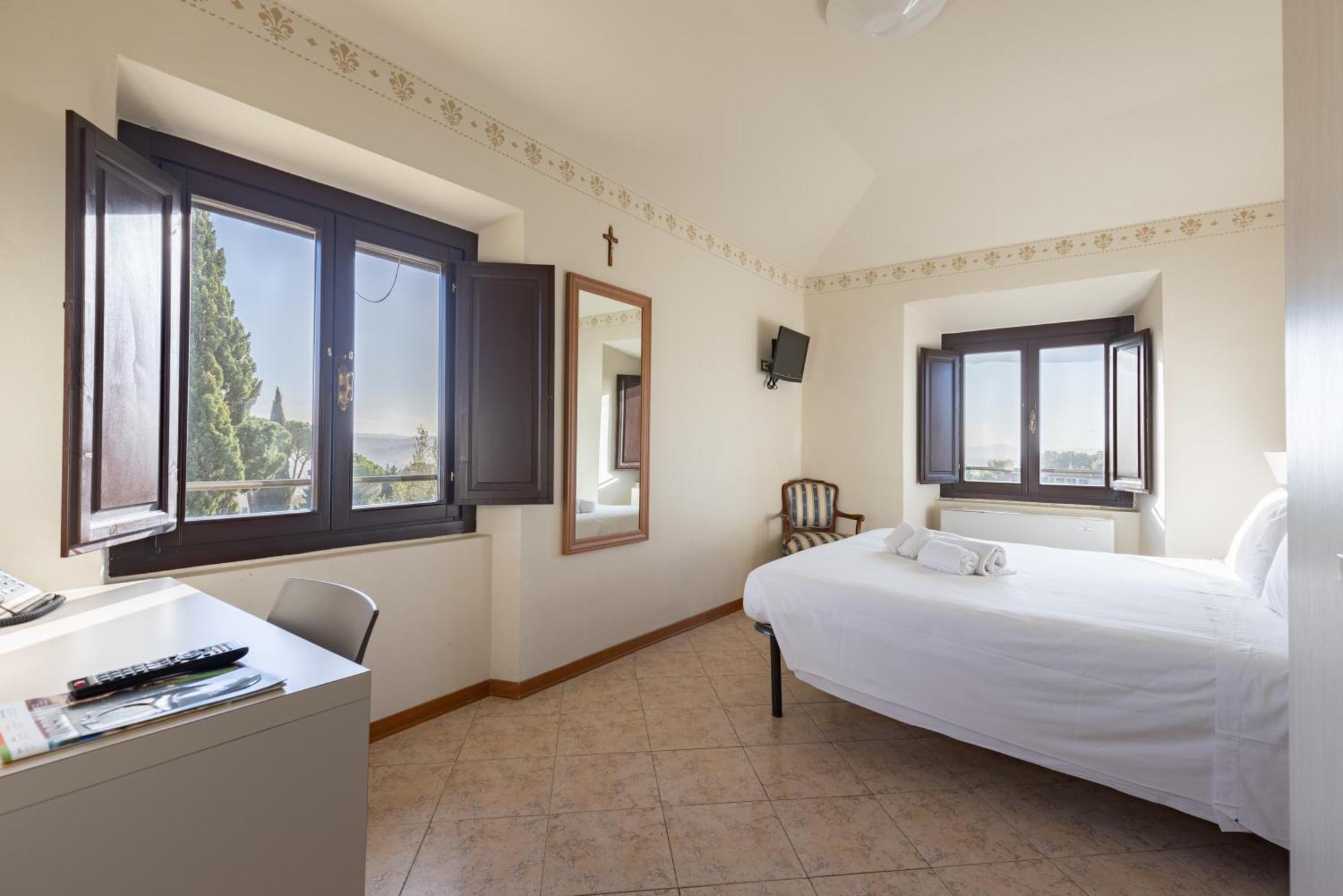 Single Room,1758569155:JPEG