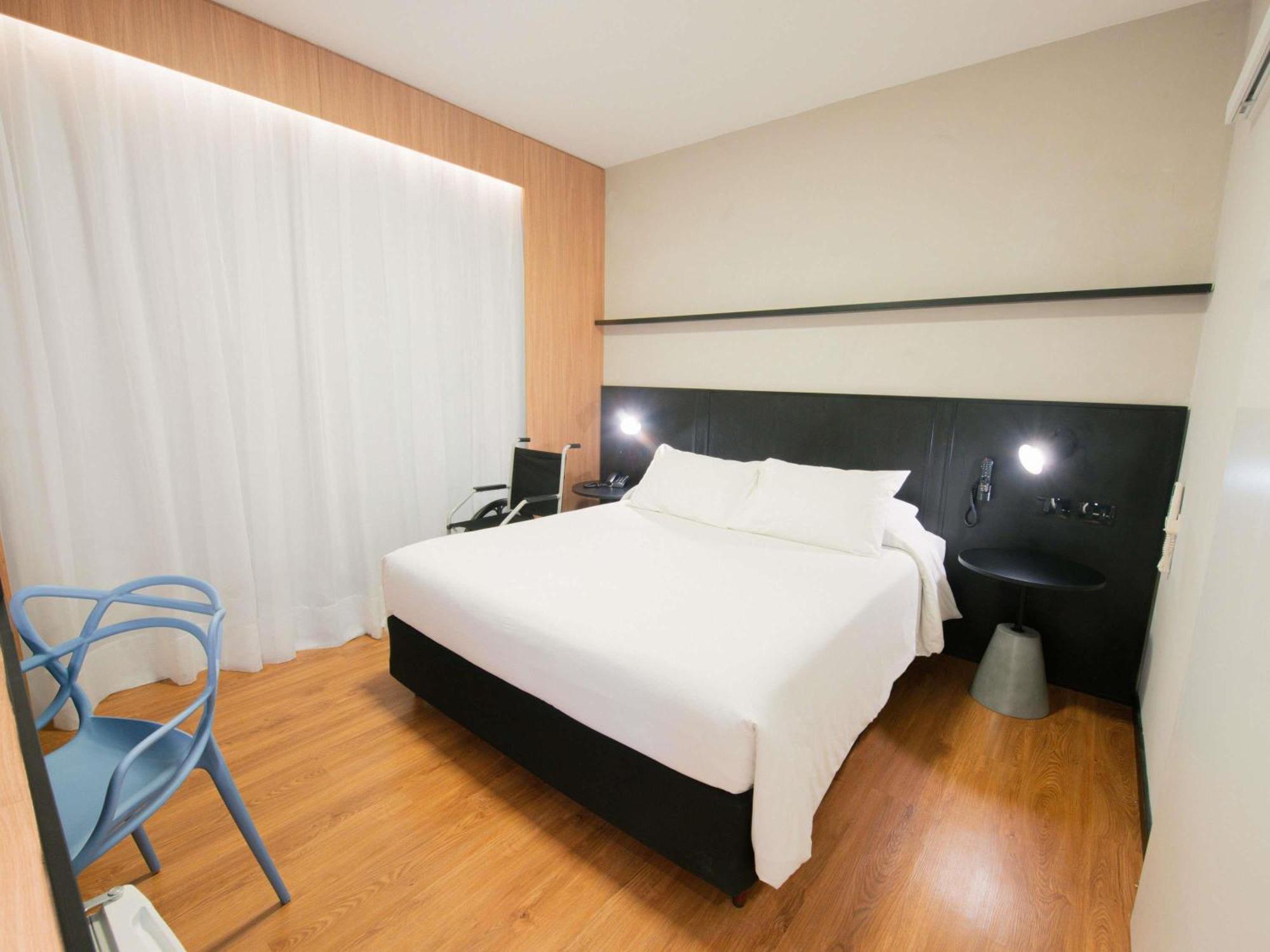 Adapted Standard Double Room