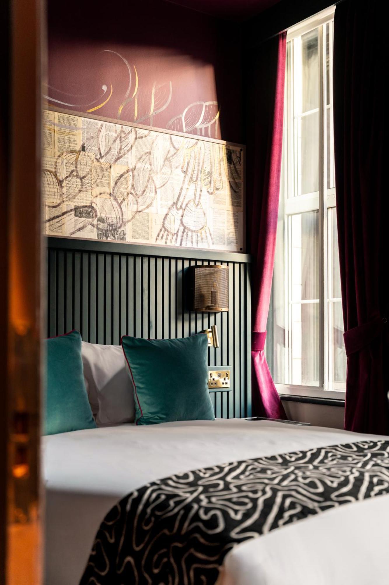 Luxury Double Room,1742878266:JPEG