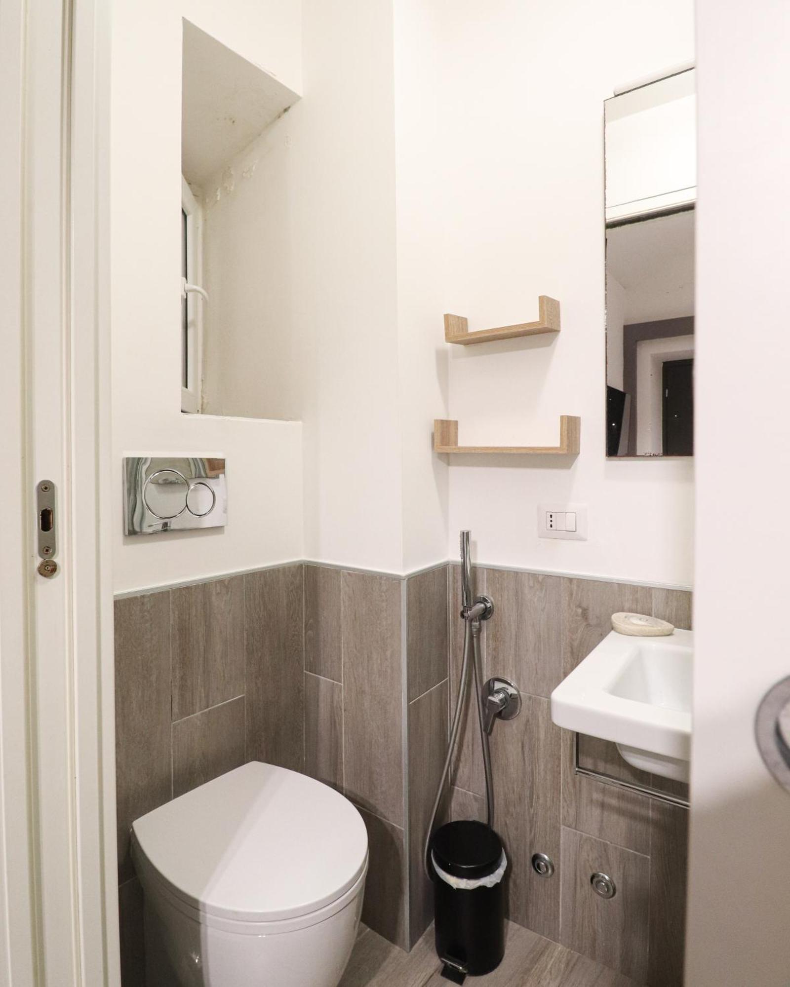 Double Room,1742963709:JPEG