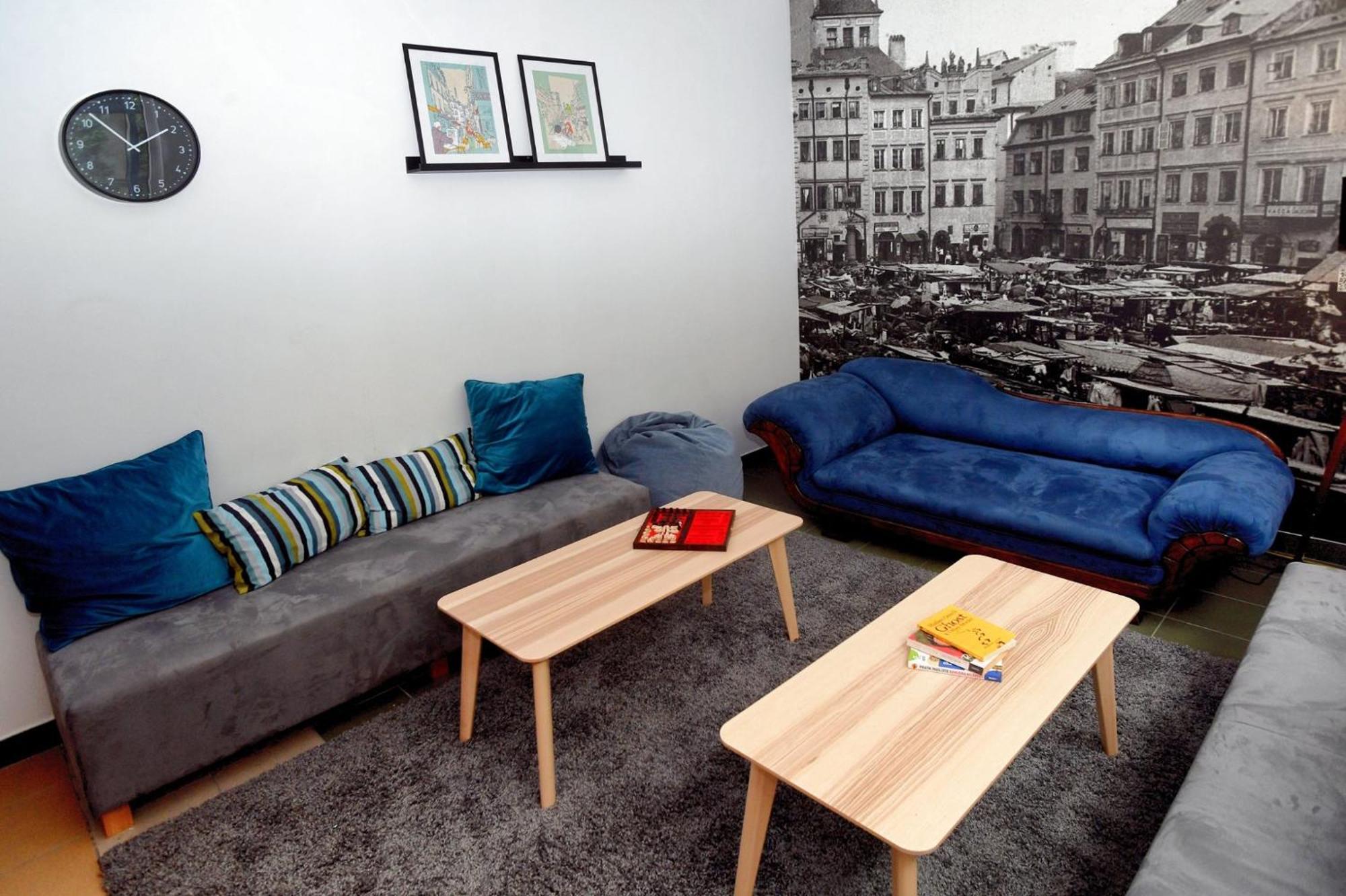 Bed Male Dormitory Room