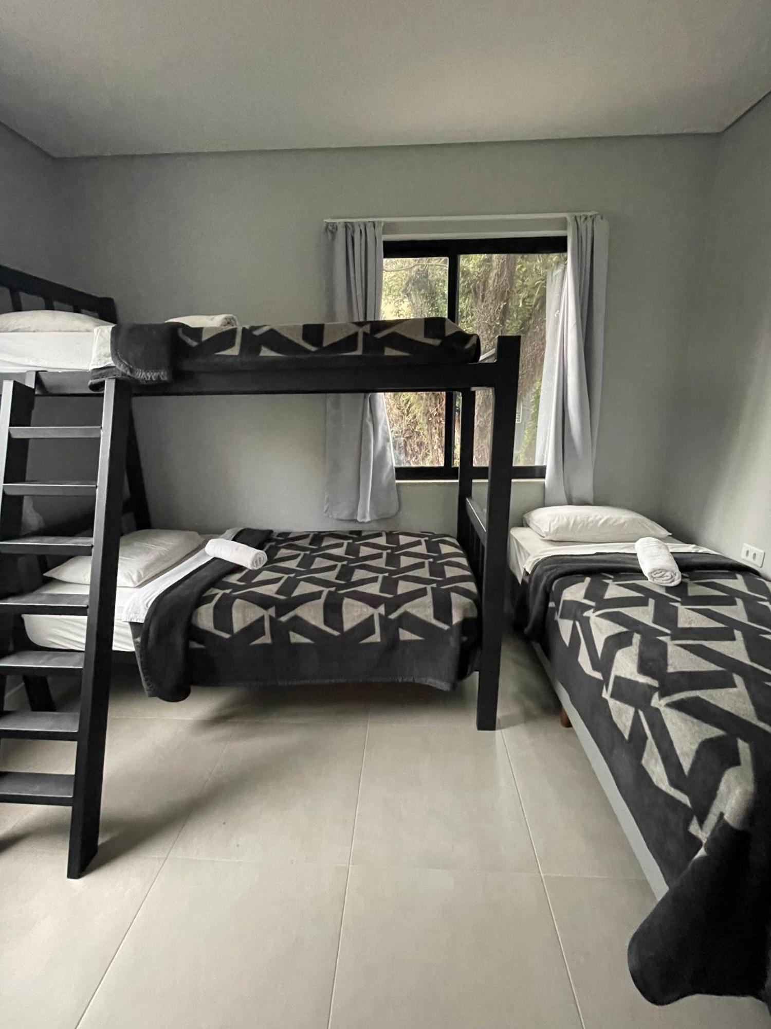 Basic Triple Room,1743011539:JPEG