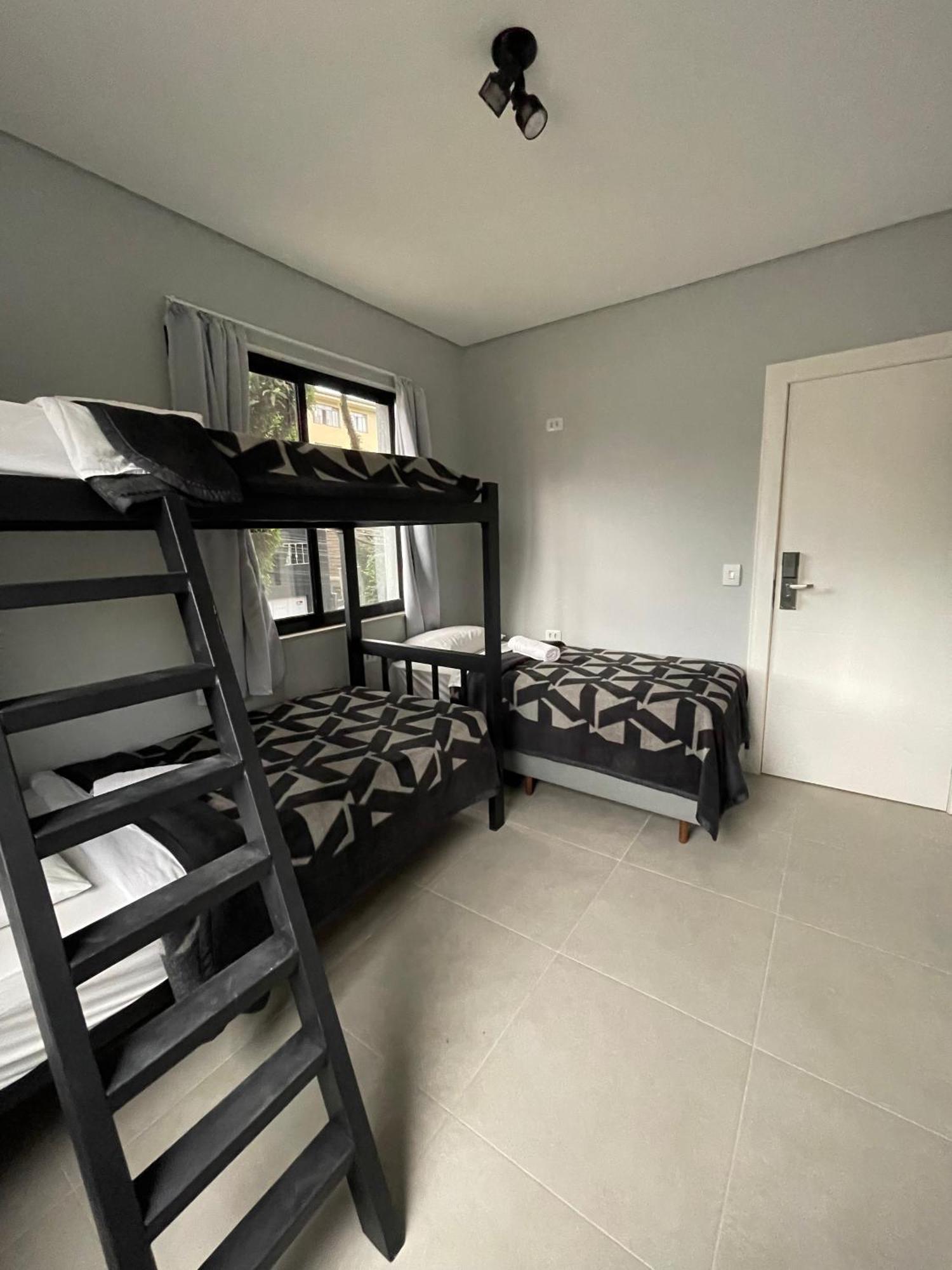 Basic Triple Room
