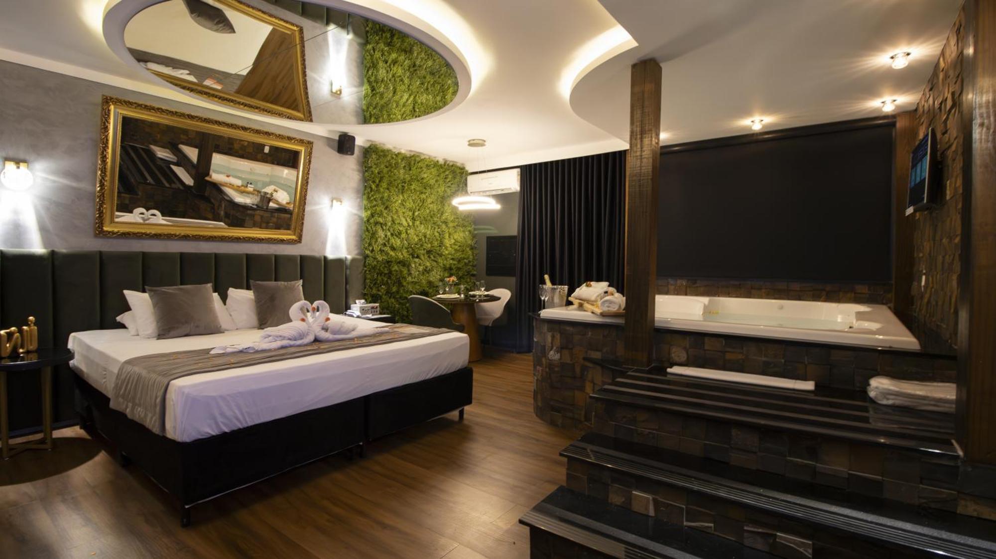 Double Room with Spa Bath,1743026491:JPEG